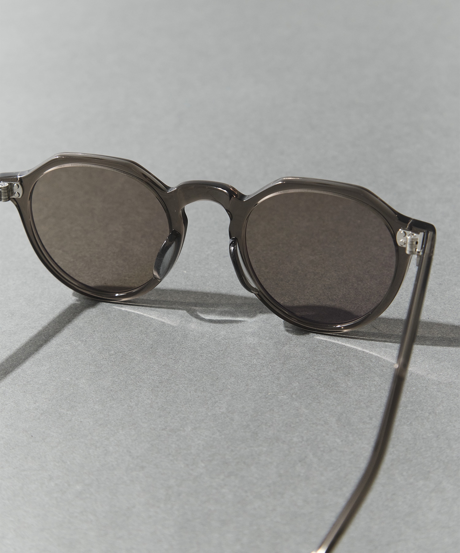 ATTACHE(47) 47 SMK-S.BR EYEVAN