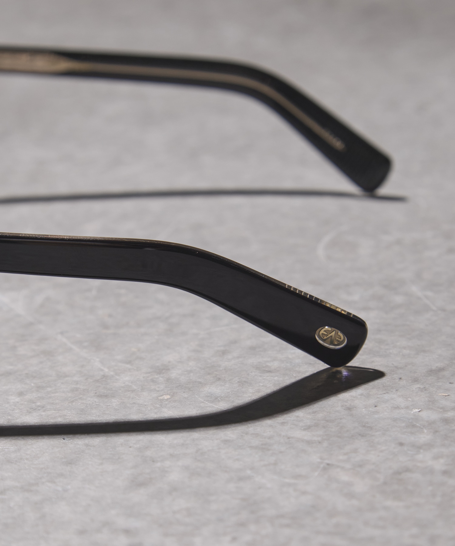 SADLER(49) 49 PBK-BLU. EYEVAN