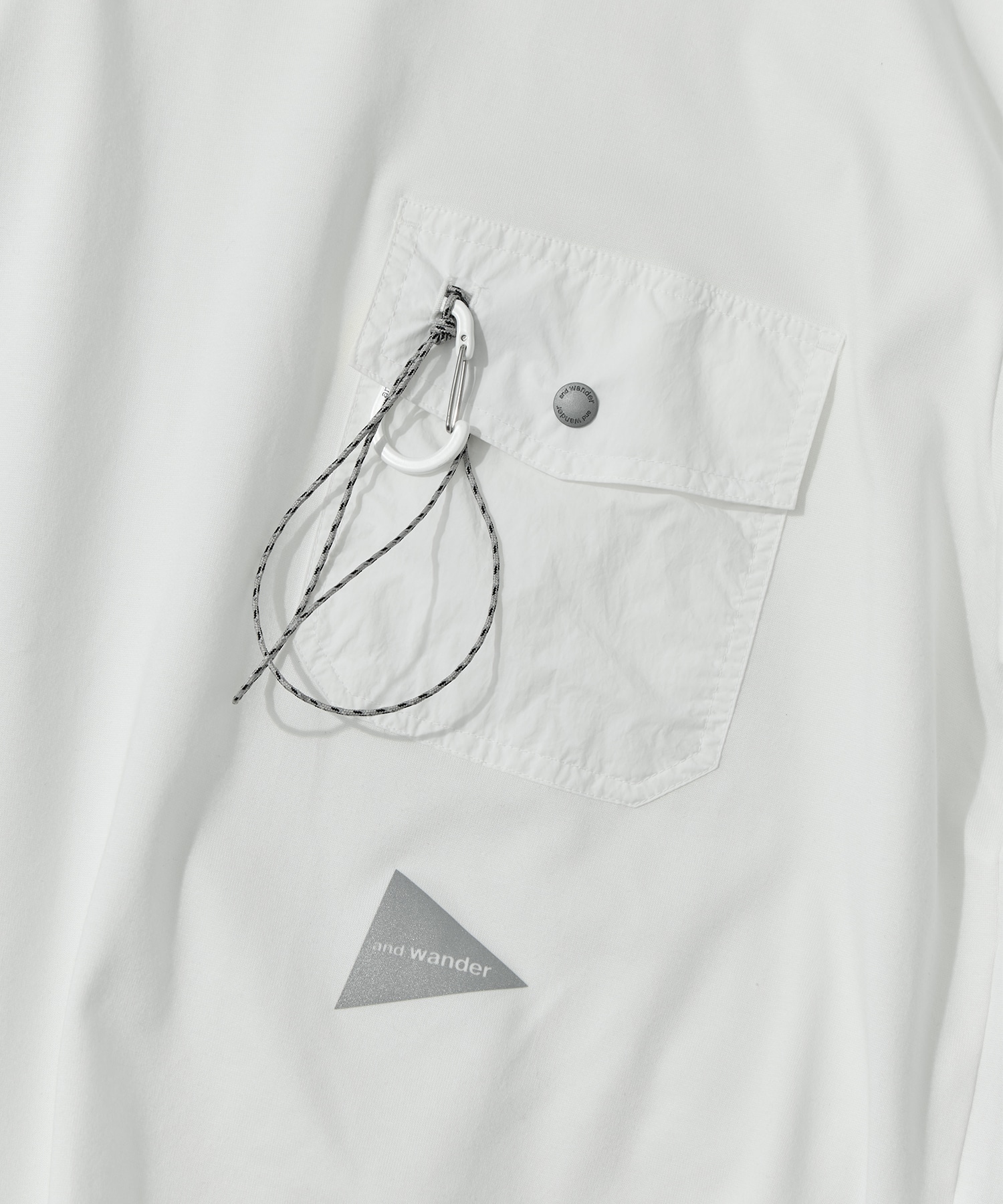 pocket T and wander