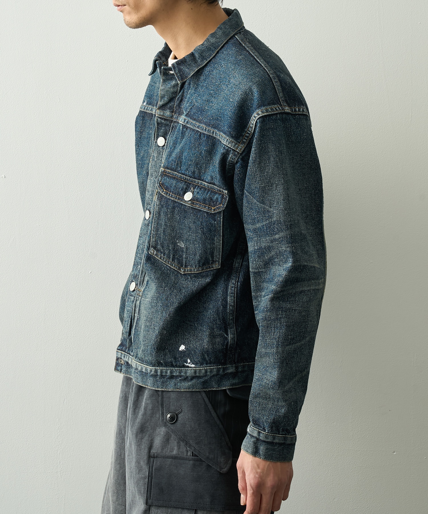 #001 T-BACK DENIM JACKET New Manual