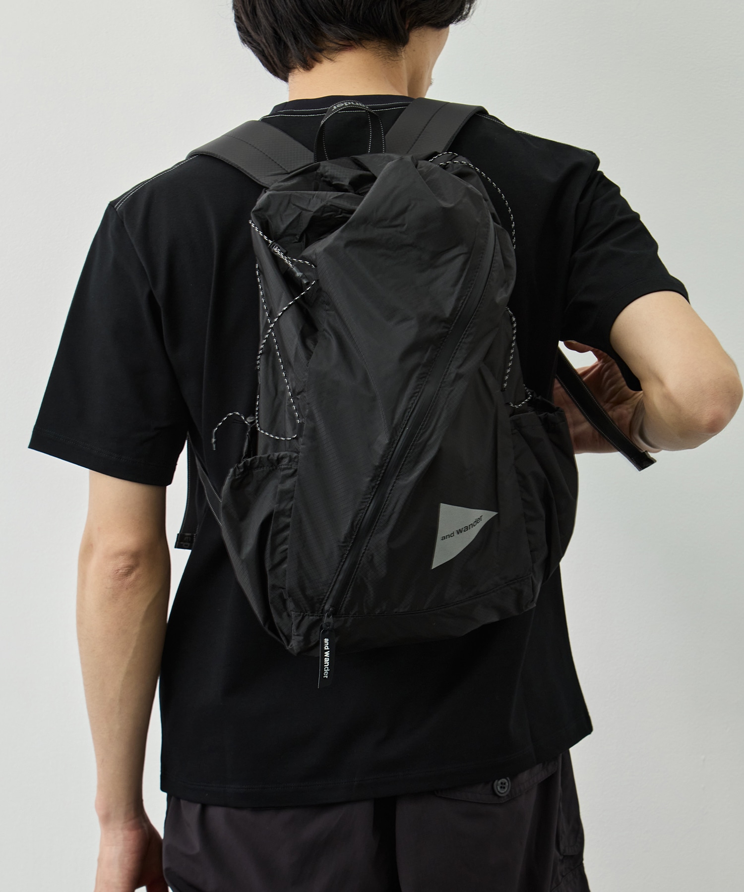 sil daypack and wander