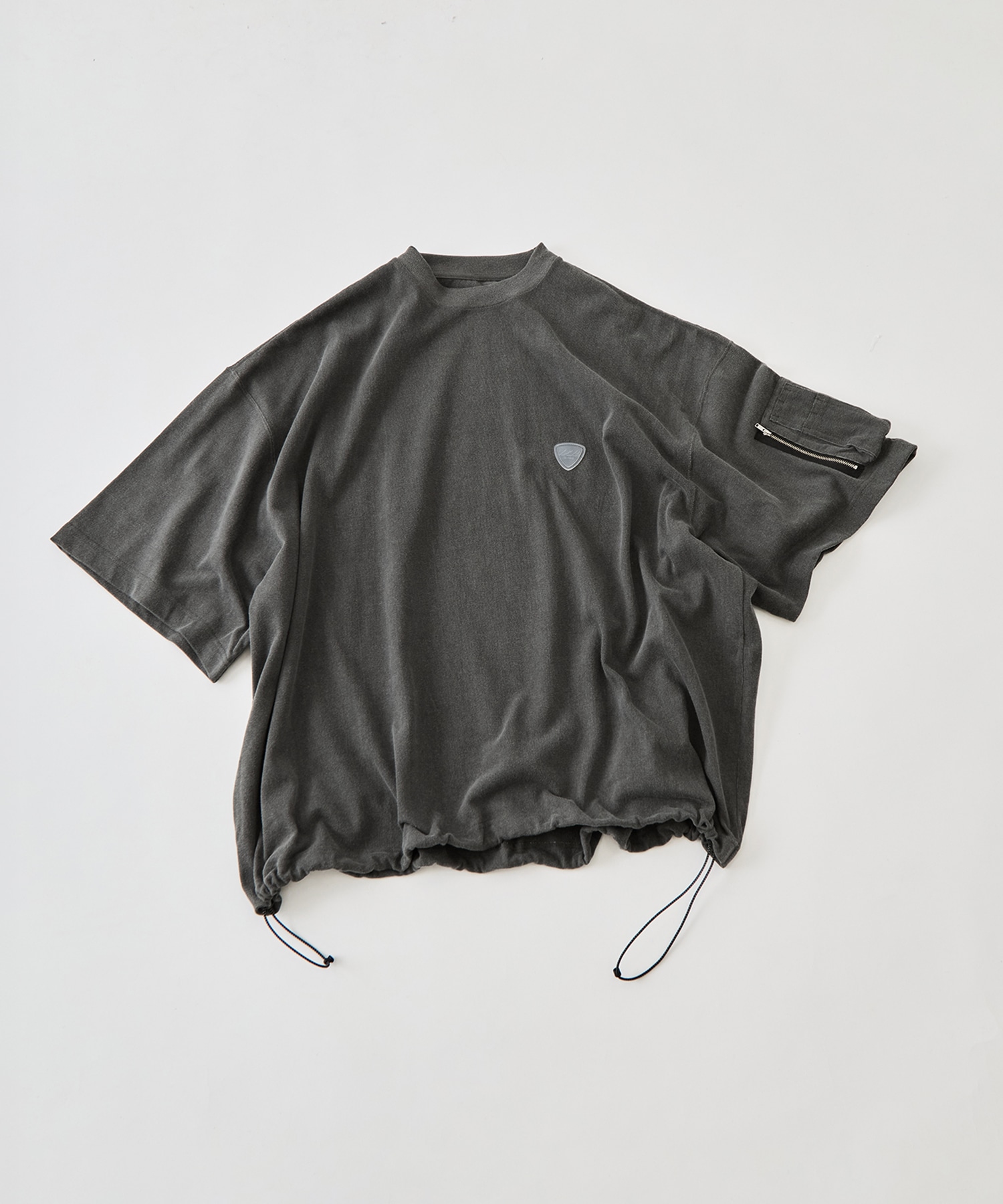 Arm Pocket Balloon T-Shirt is-ness