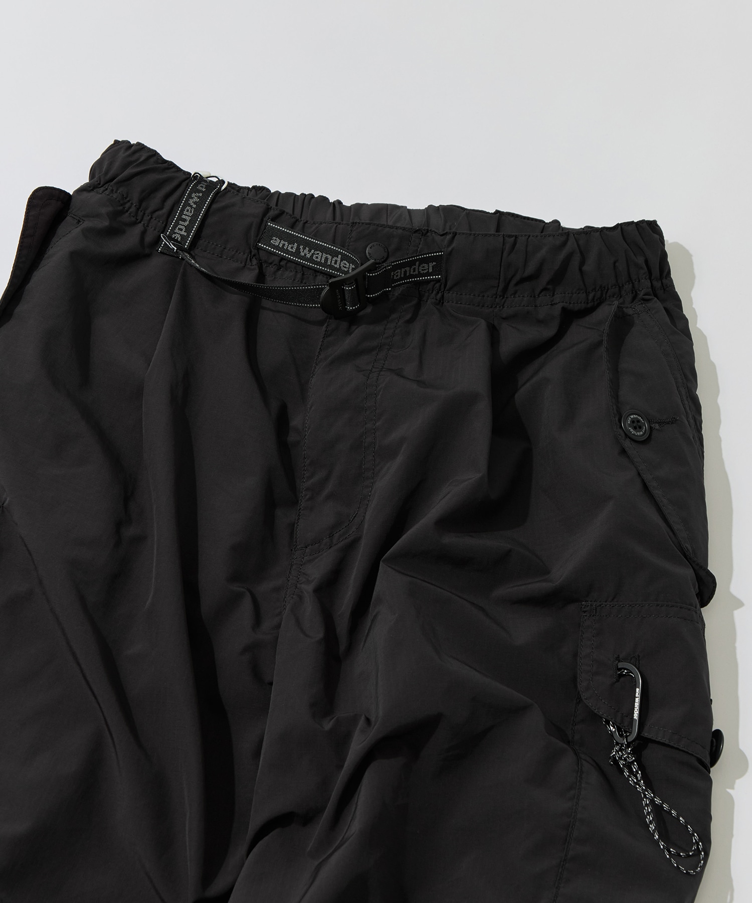 OVERSIZED CARGO PANTS and wander