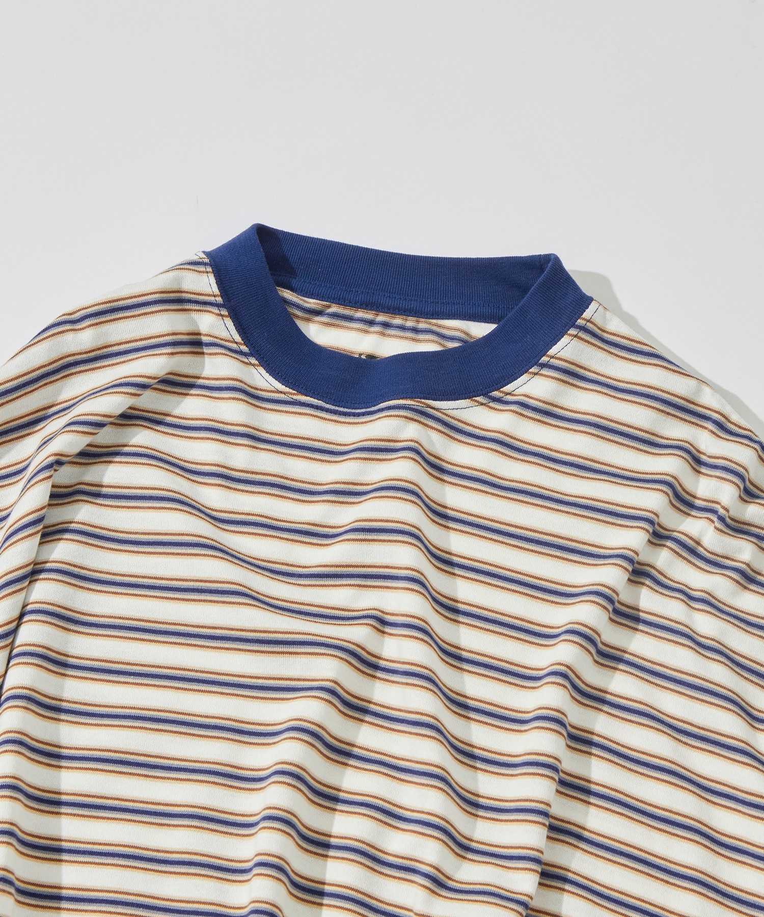 Balloon Border Long-sleeve T-Shirt is-ness