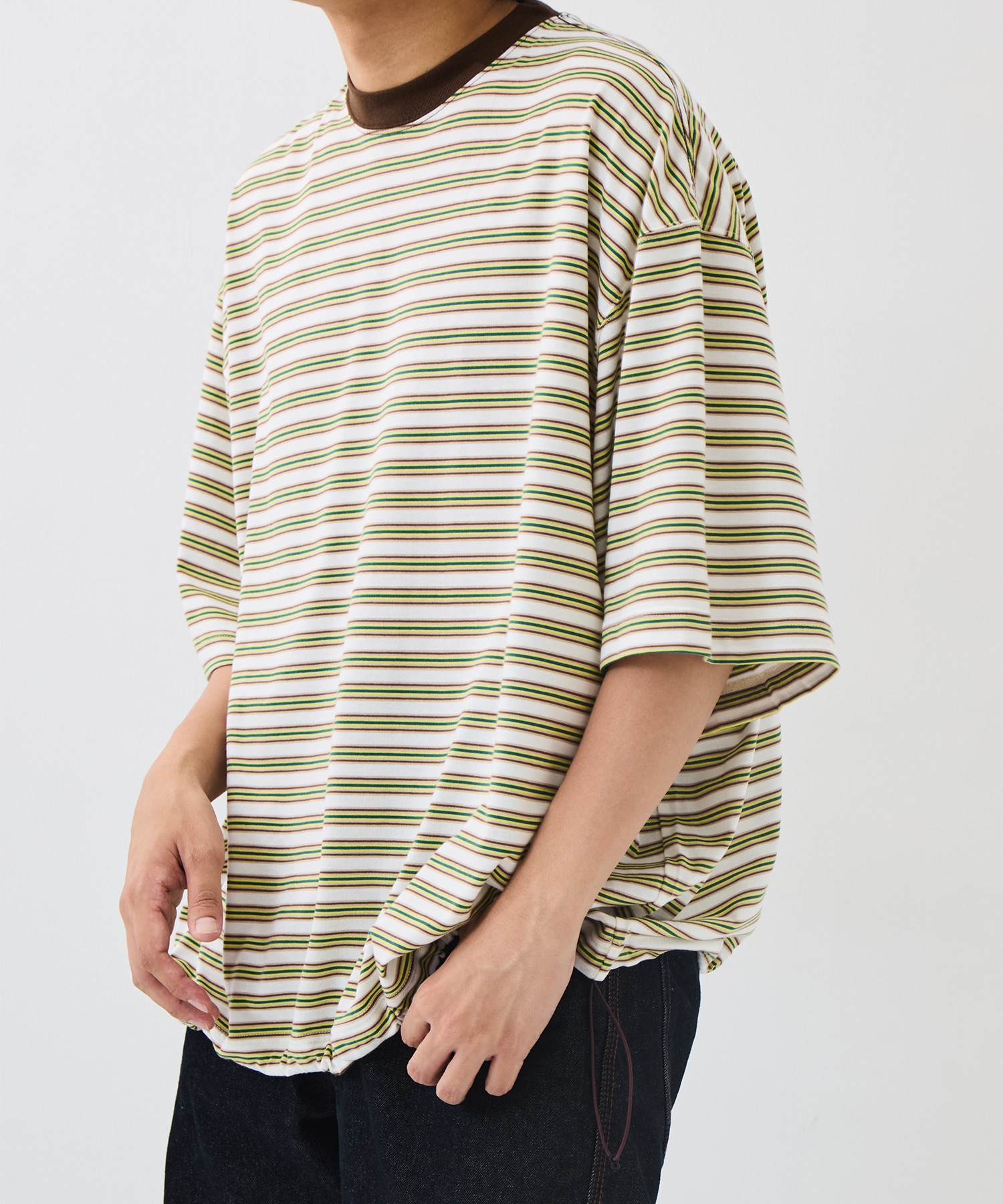 Balloon Border Short-sleeve T-Shirt is-ness