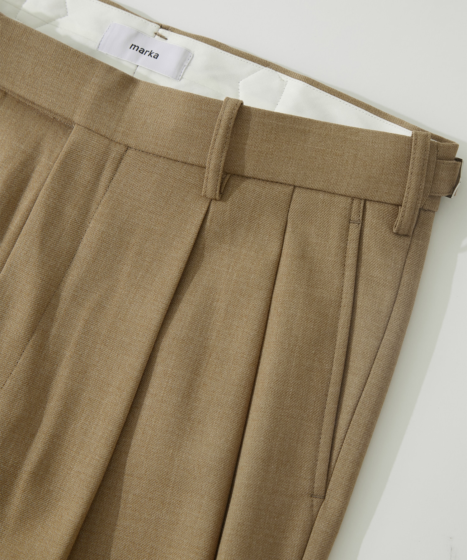 DOUBLE PLEATED BUGGY TROUSERS marka