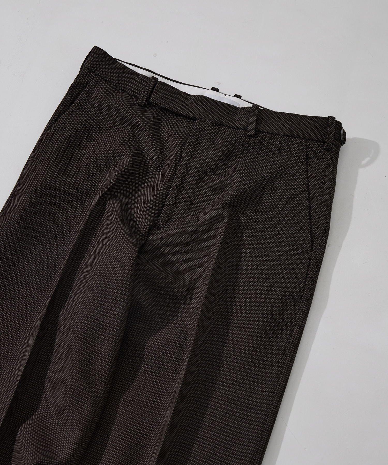 REGULAR FIT STRAIGHT TROUSERS marka