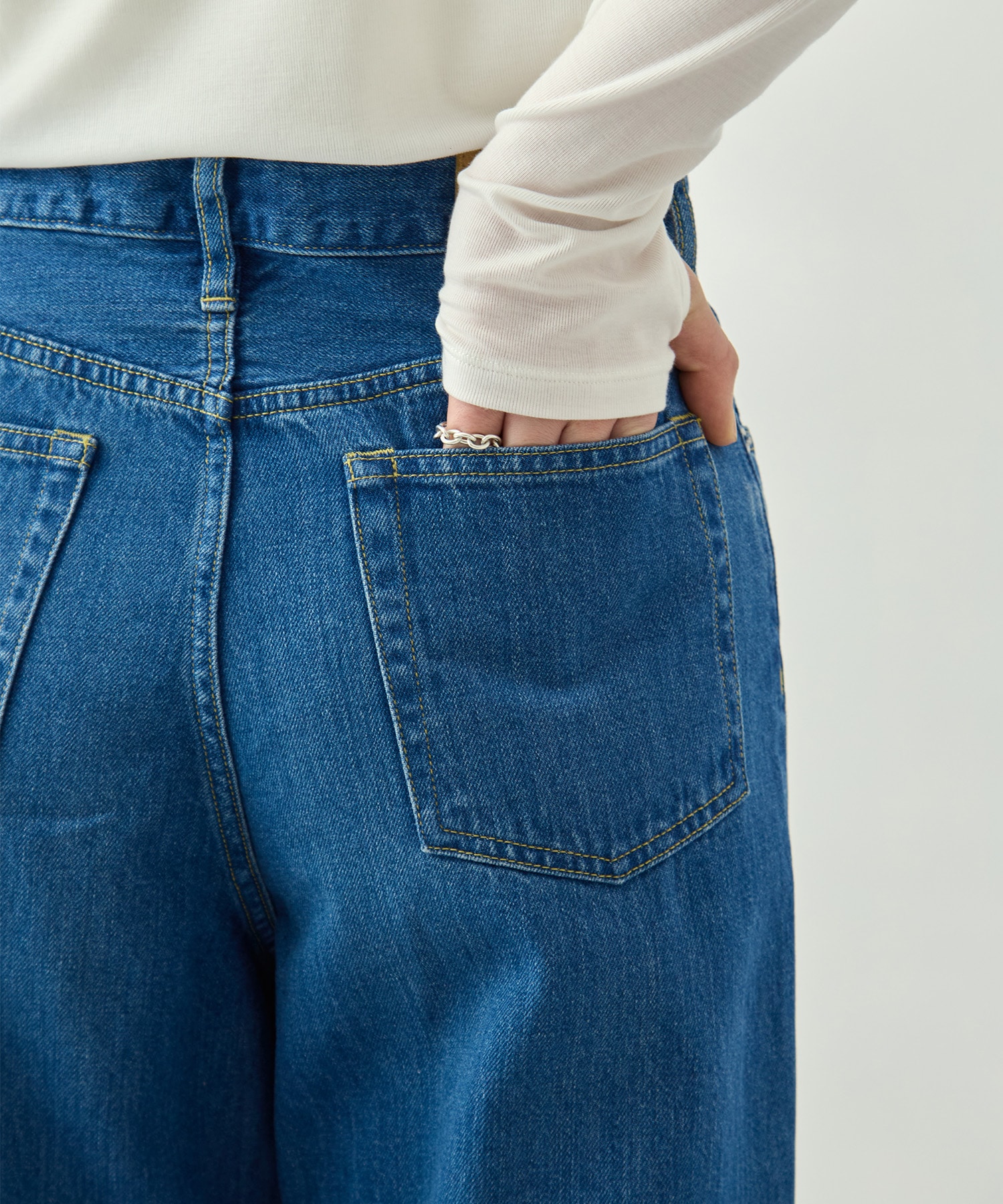 セルビッチストレートデニム KEY TIMEZ