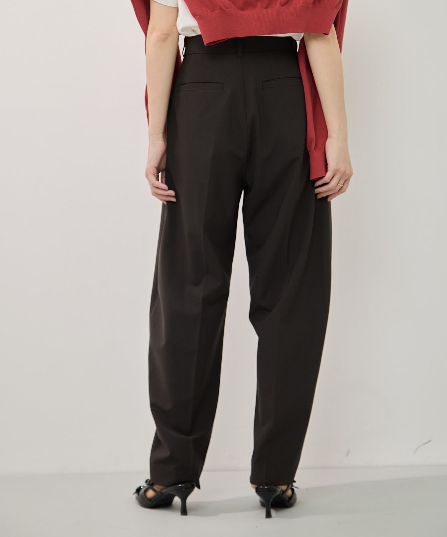 ストレッチウールバレルレッグパンツ KEY TIMEZ