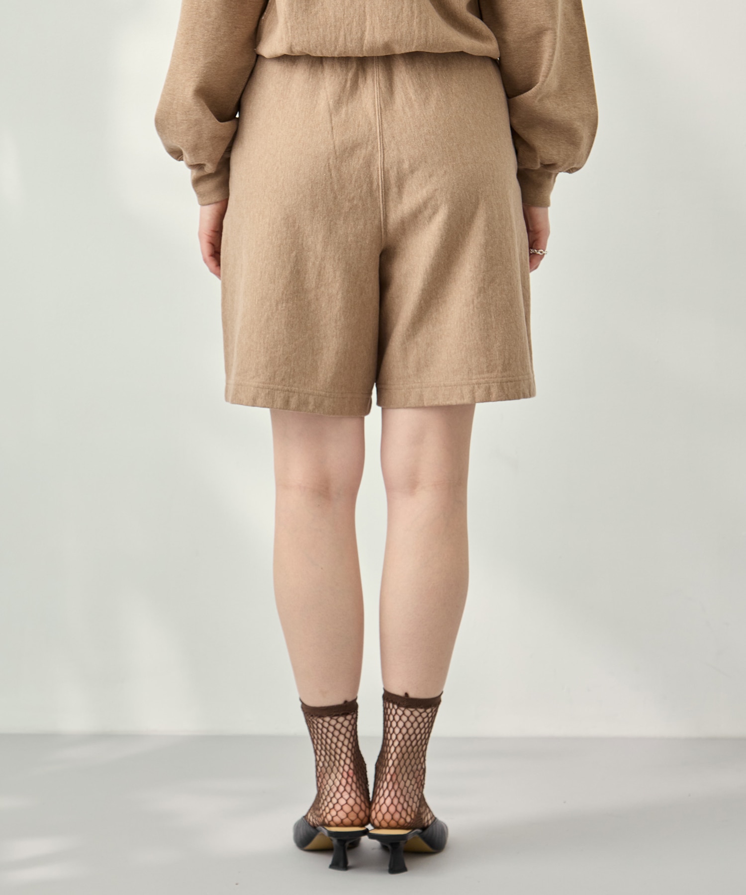 Thin-Sweat Shorts blurhmsROOTSTOCK