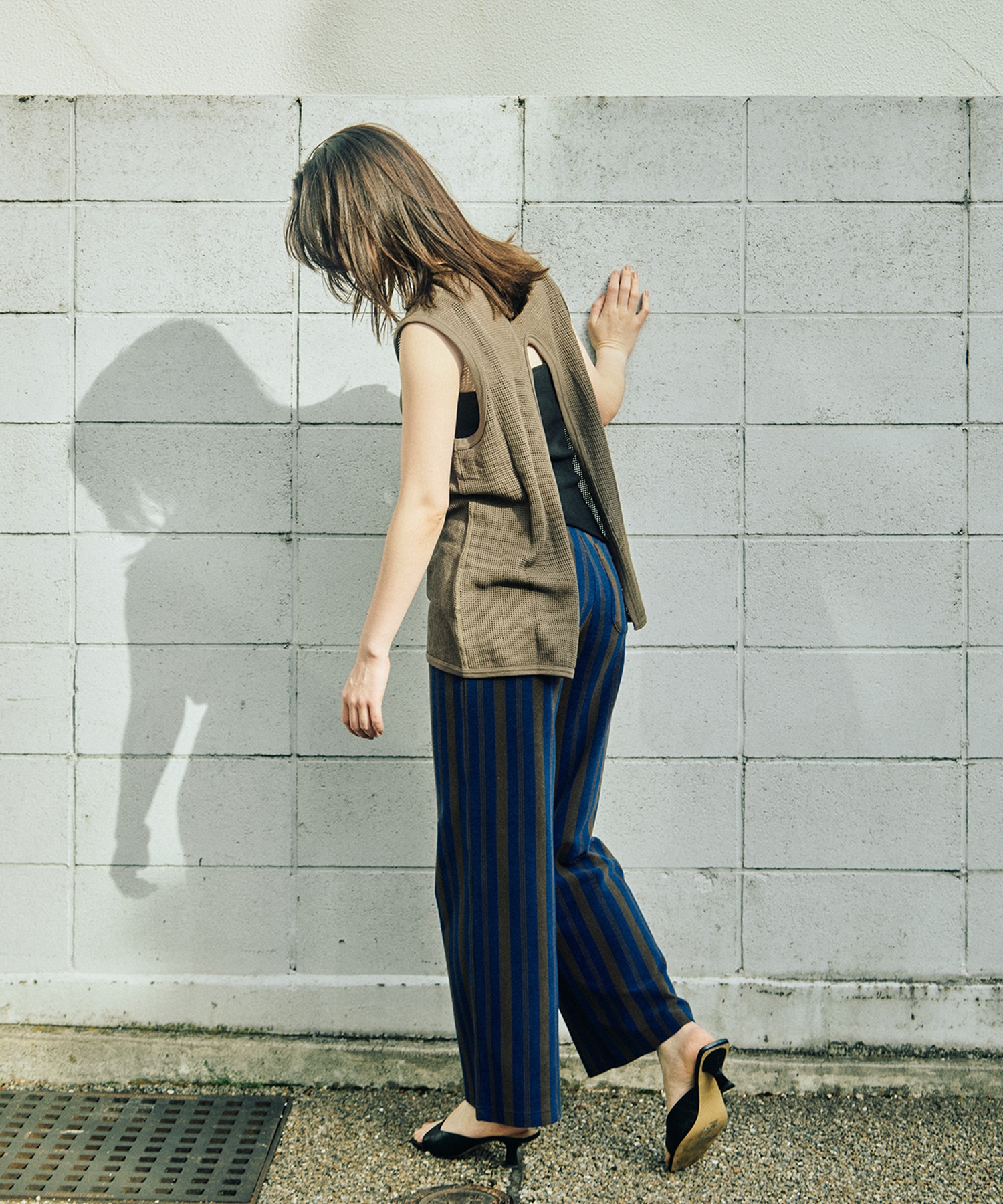 Basket Mesh Back-slit Tank PHEENY