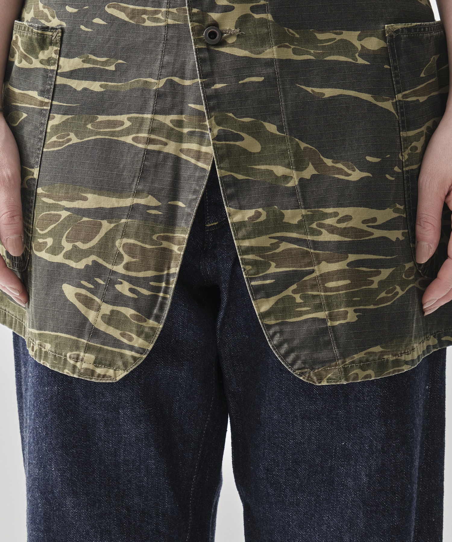 TIGER CAMO OVERLAP SKIRT orSlow
