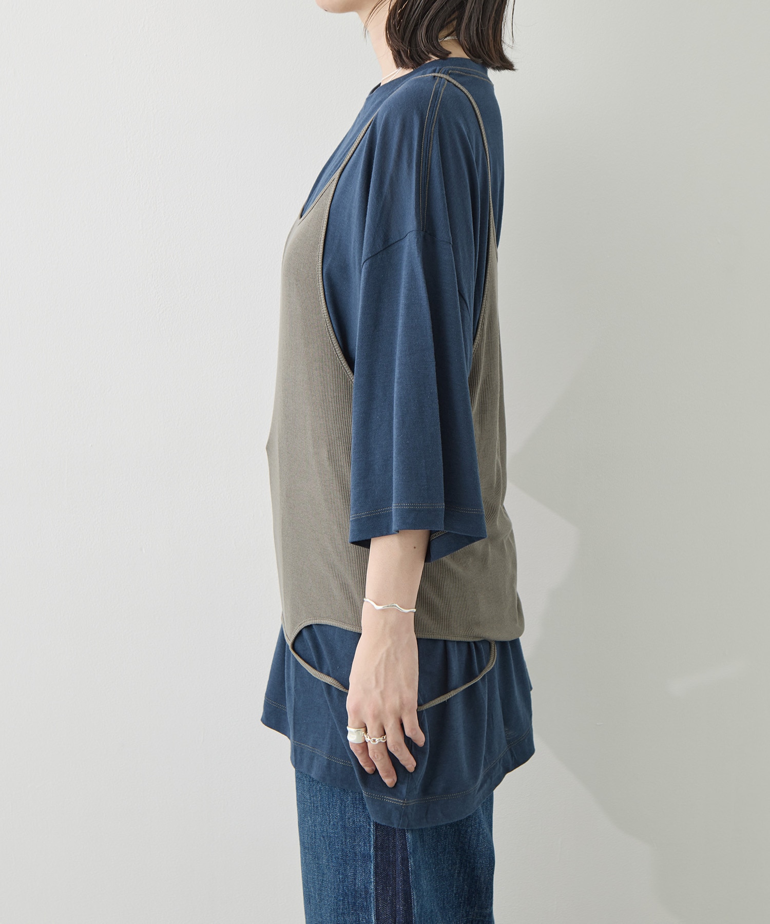 Camisole Top & Loose-fitting Tee - Unit Tops RhodolirioN