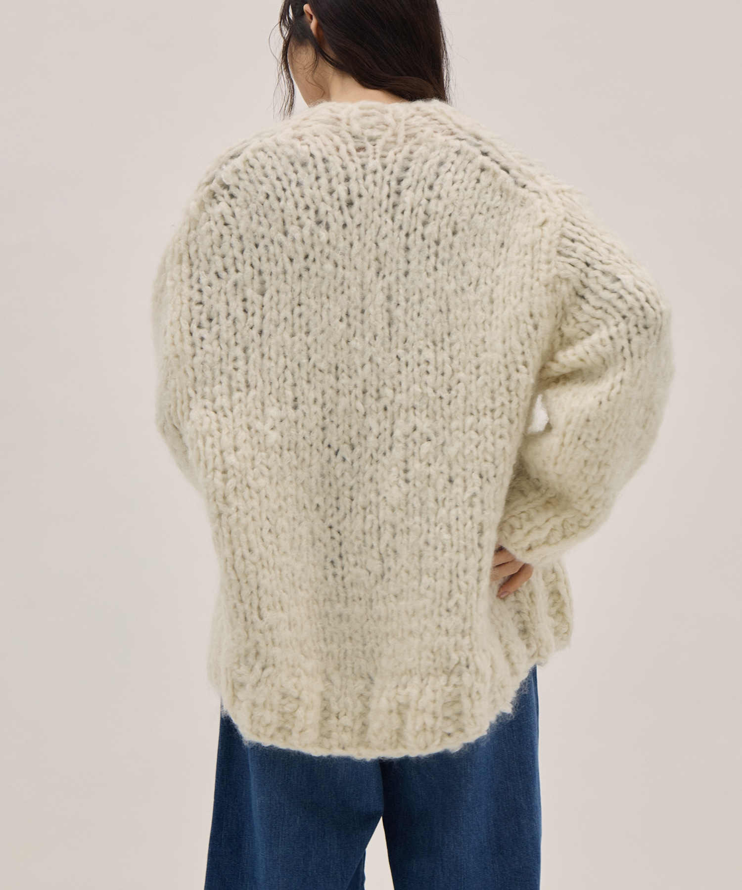 HAND KNIT CARDIGAN ATON