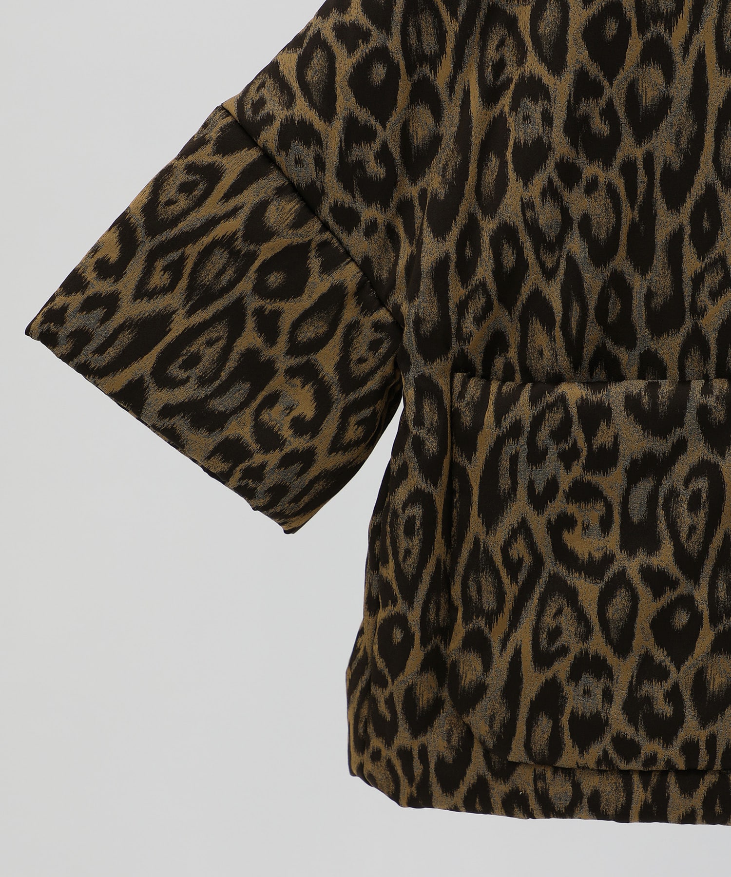 JACQUARD LEOPARD BATTING CT TOURNON.