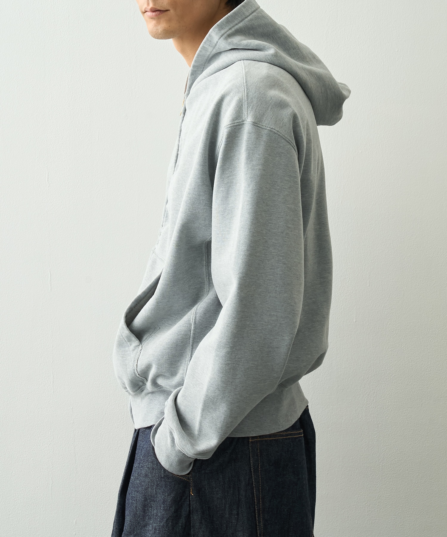 SP加工裏毛ZIPパーカー New Fit REMI RELIEF