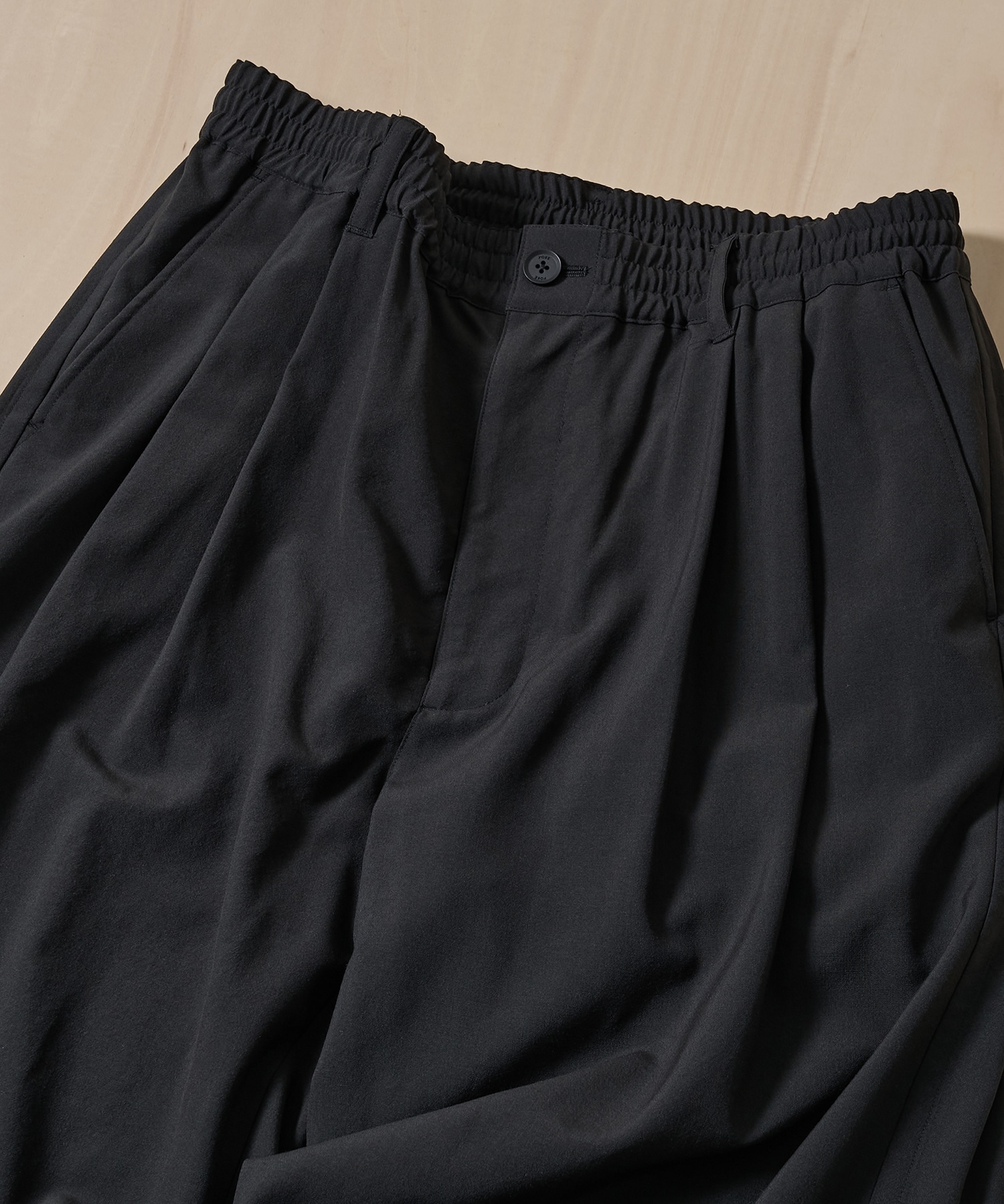 Wool Washer Tropical 2pleated Easy Trousers YOKE