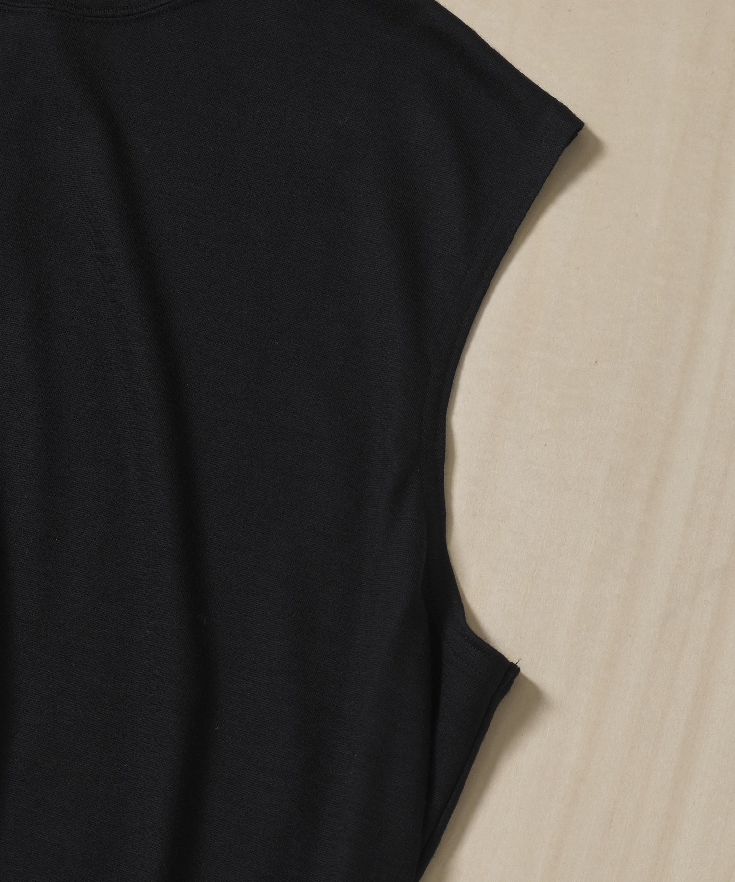 Sleeveless Pullover WRAPINKNOT