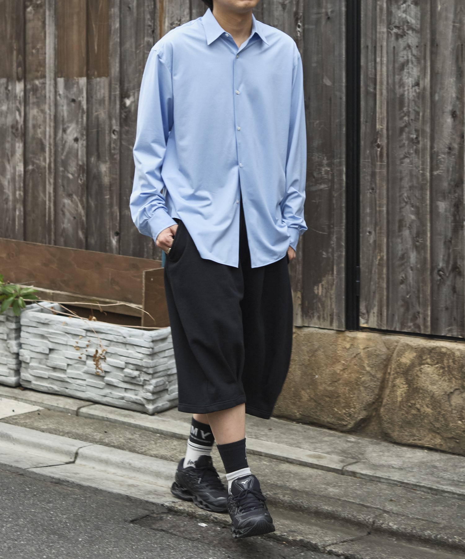 Pleated Balloon Sweat Shorts KHOKI