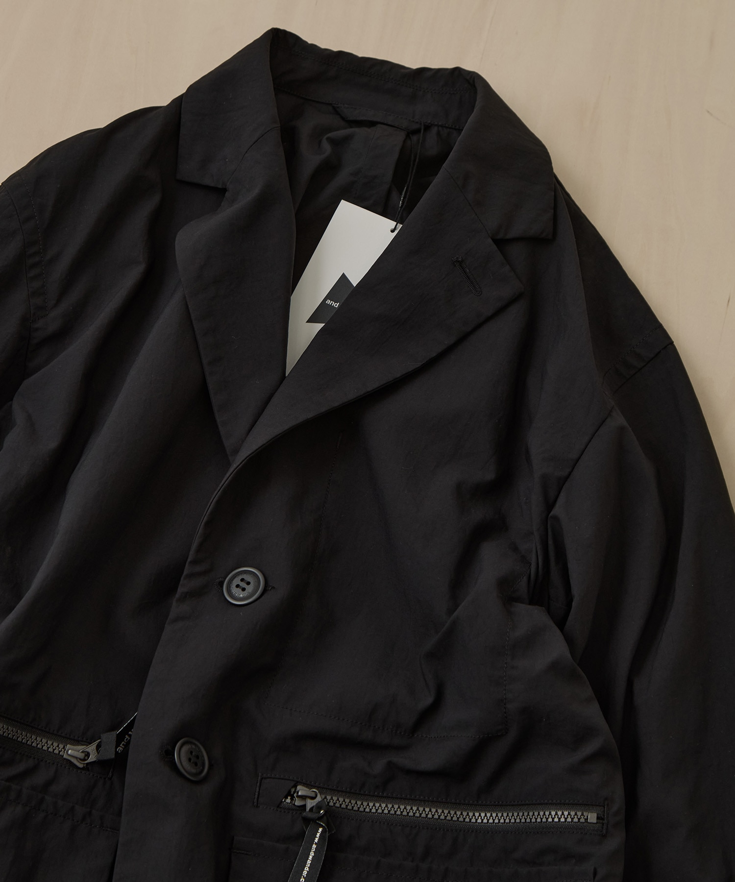 twill jacket and wander