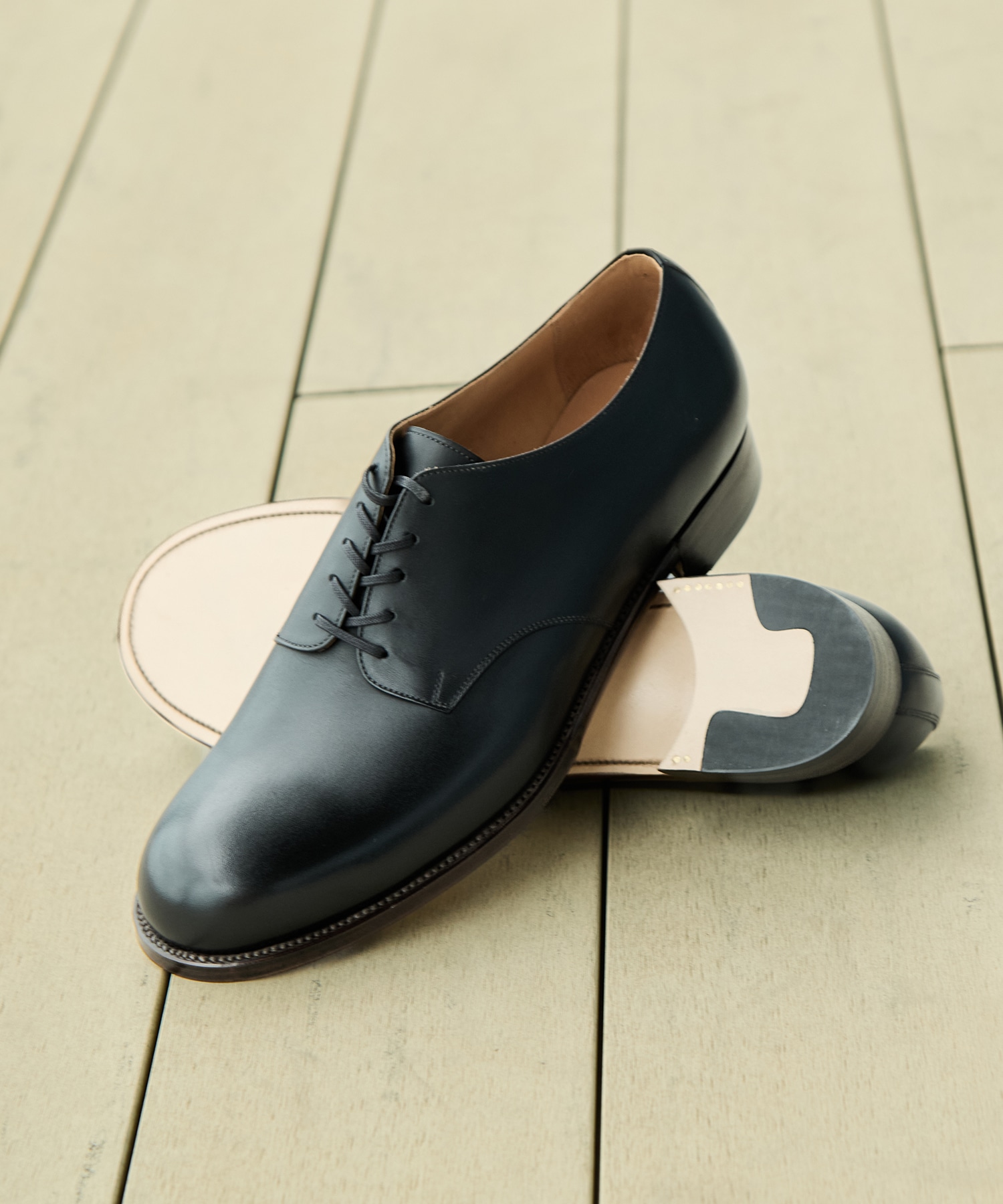 Blucher plain toe forme