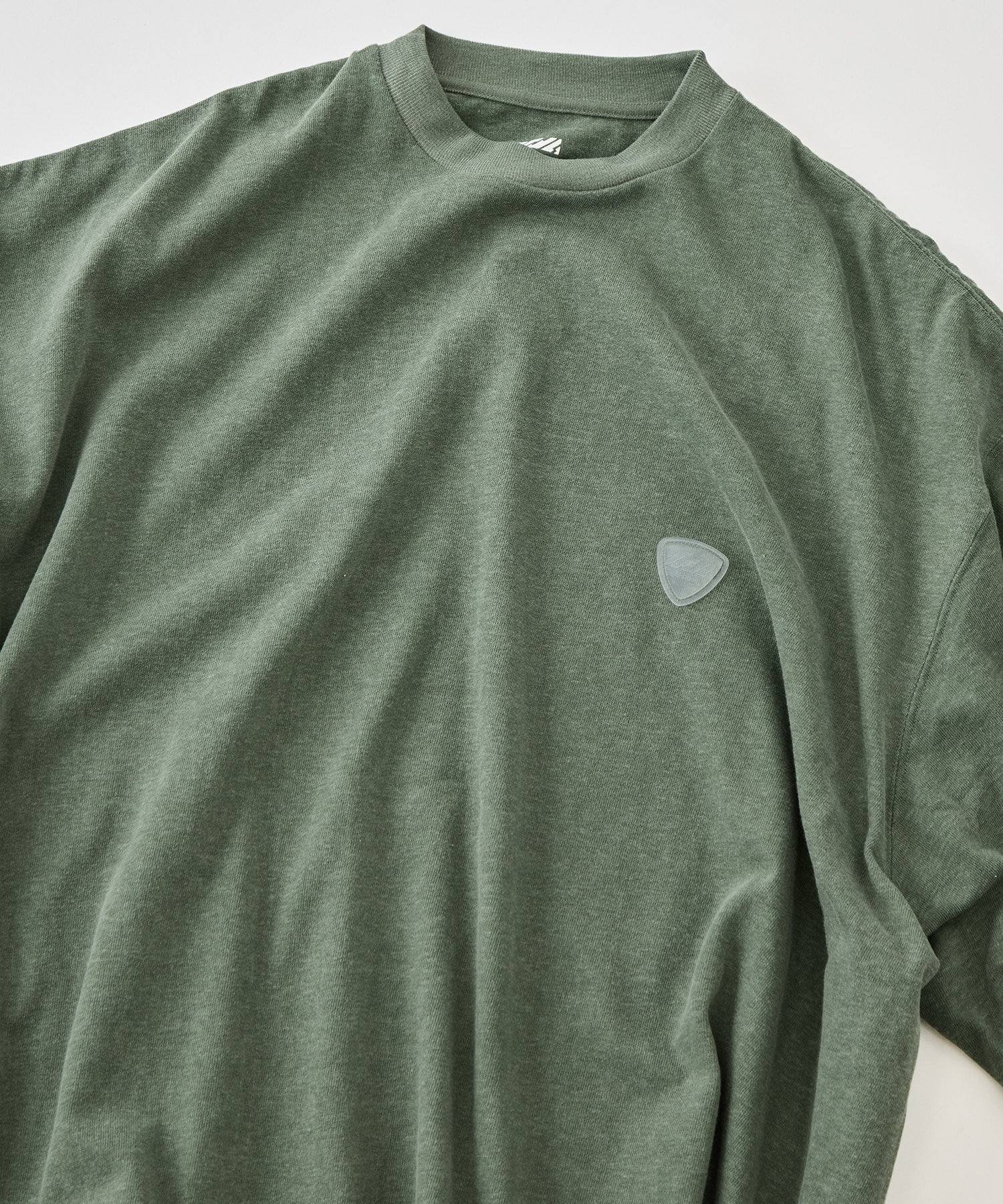 Arm Pocket Balloon T-Shirt is-ness