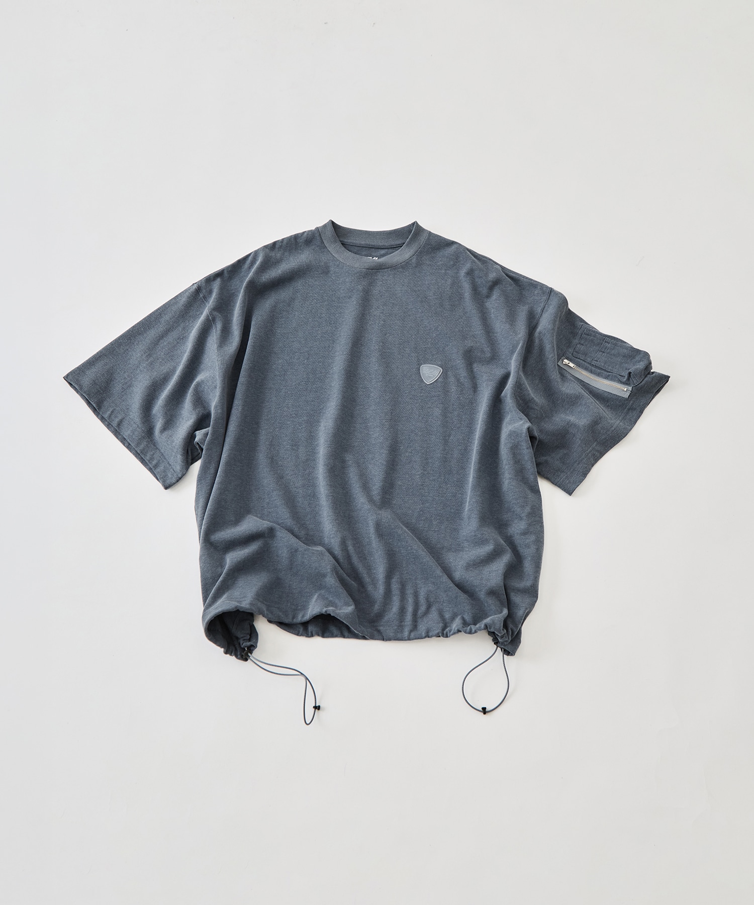 Arm Pocket Balloon T-Shirt is-ness