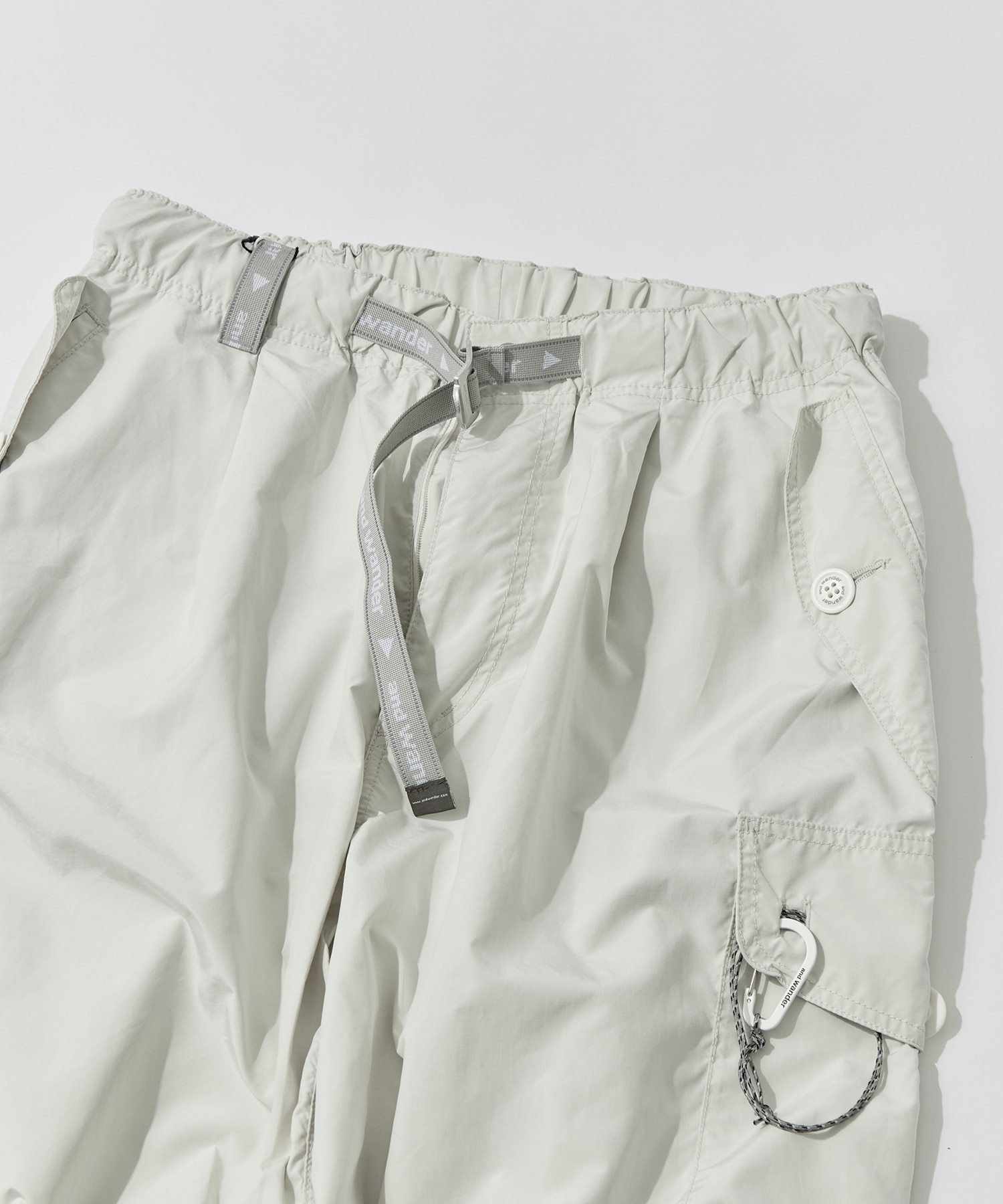 OVERSIZED CARGO PANTS and wander