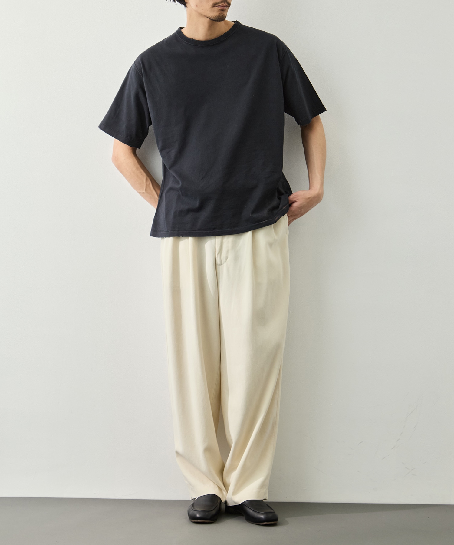 別注tencel wide slacls concause