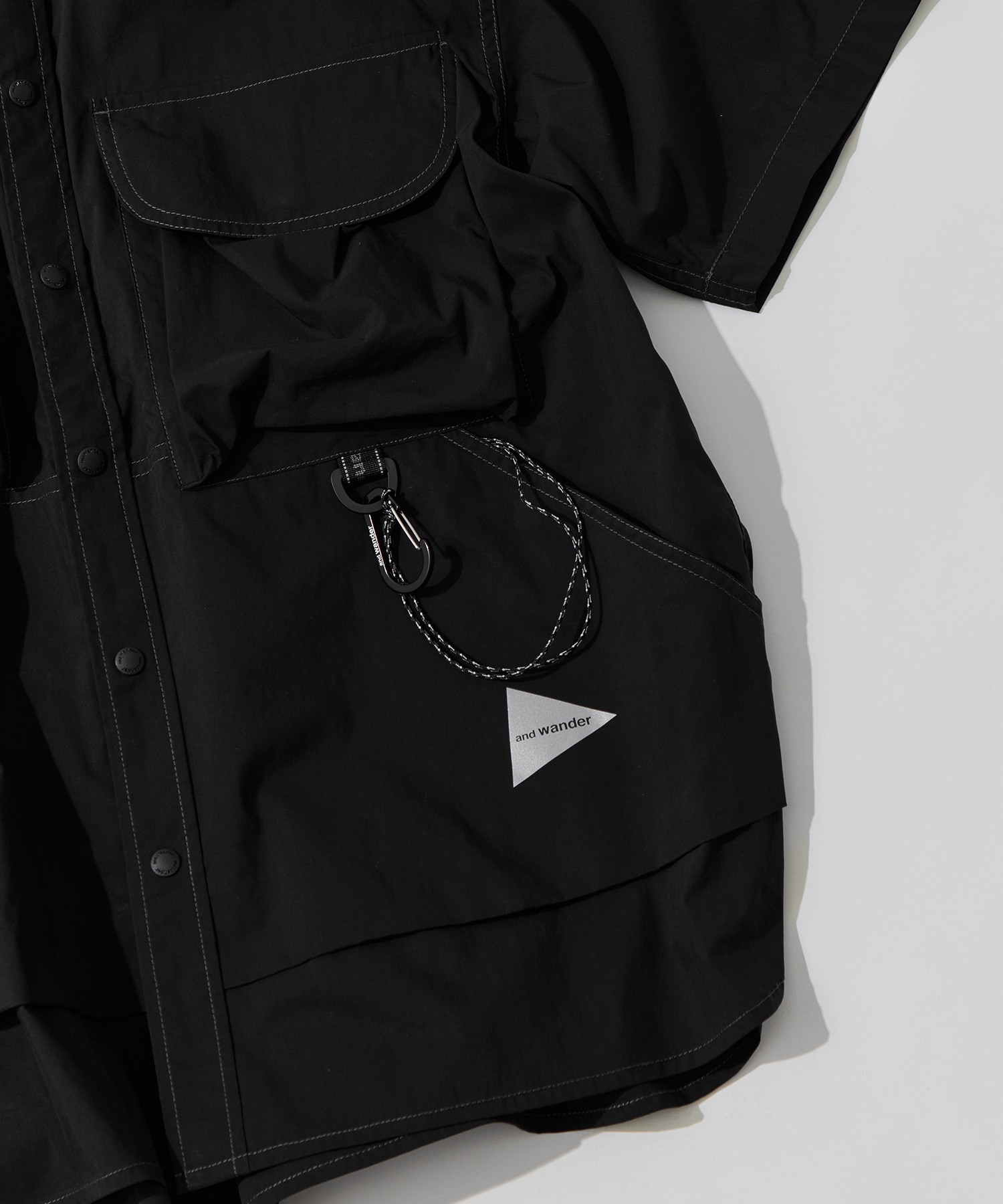 multi pocket SS shirt and wander