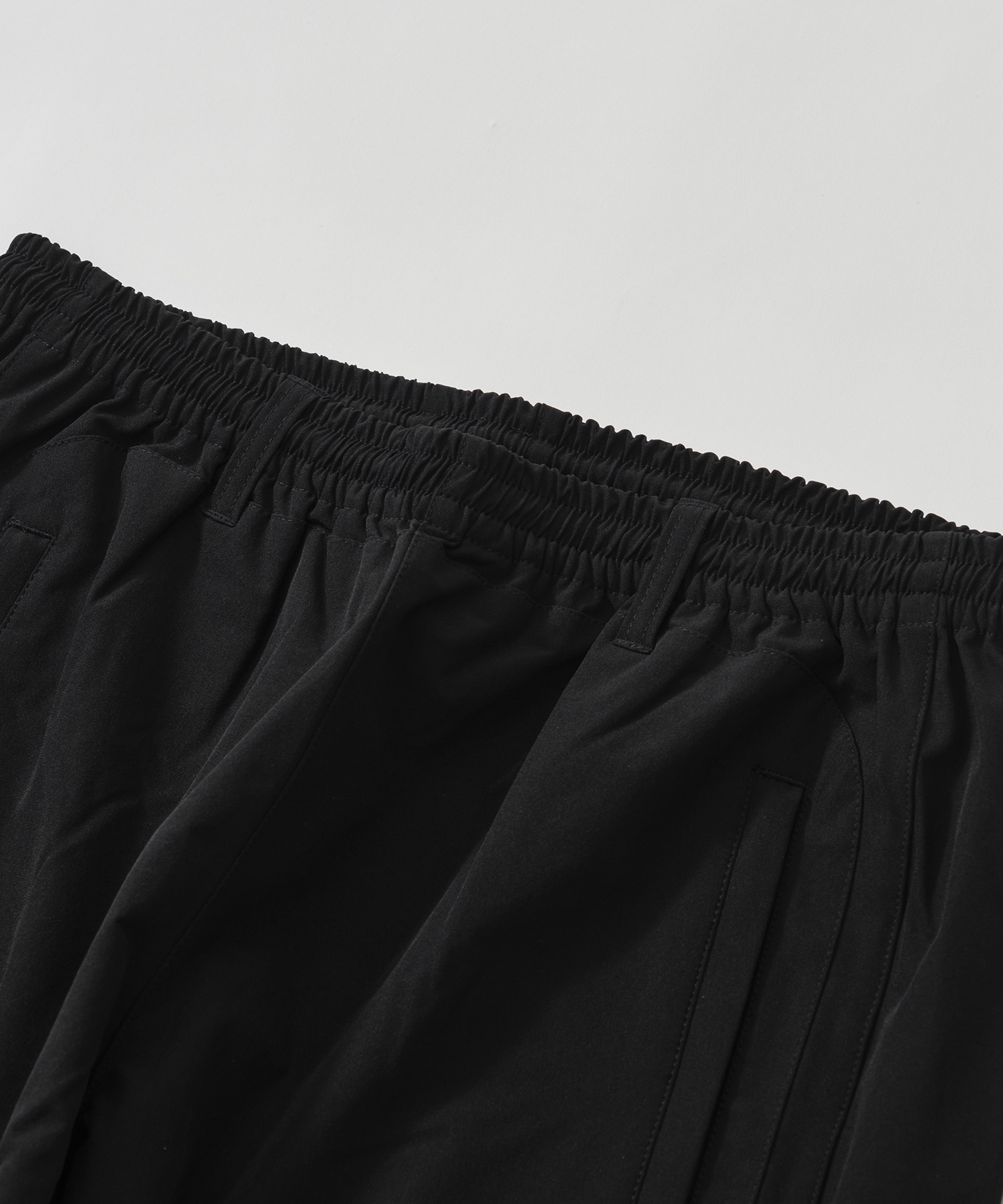 EMBROIDERD LOGO STRECH  NYLON EASY  SHORTS CITY COUNTRY CITY