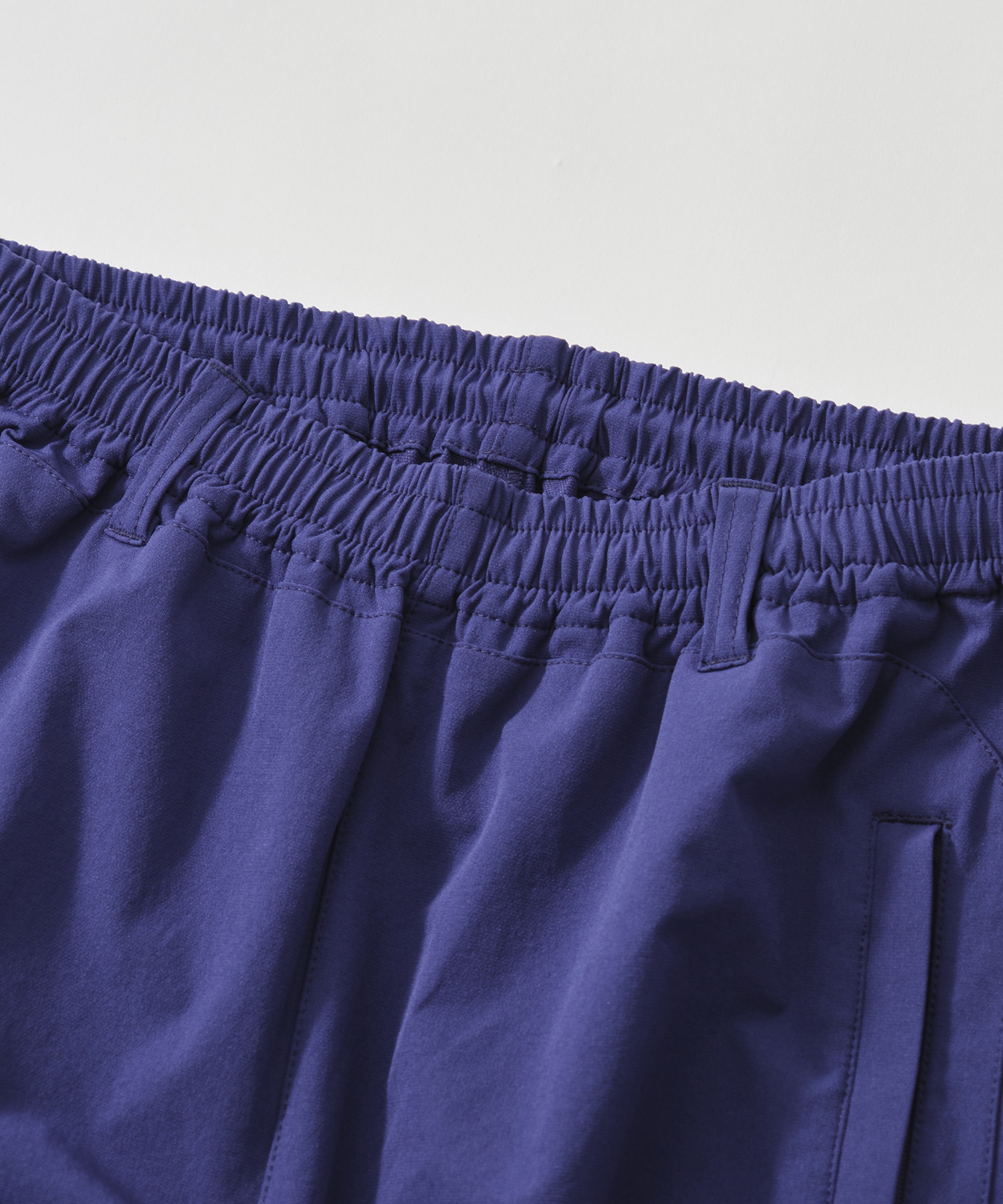 EMBROIDERD LOGO STRECH  NYLON EASY  SHORTS CITY COUNTRY CITY