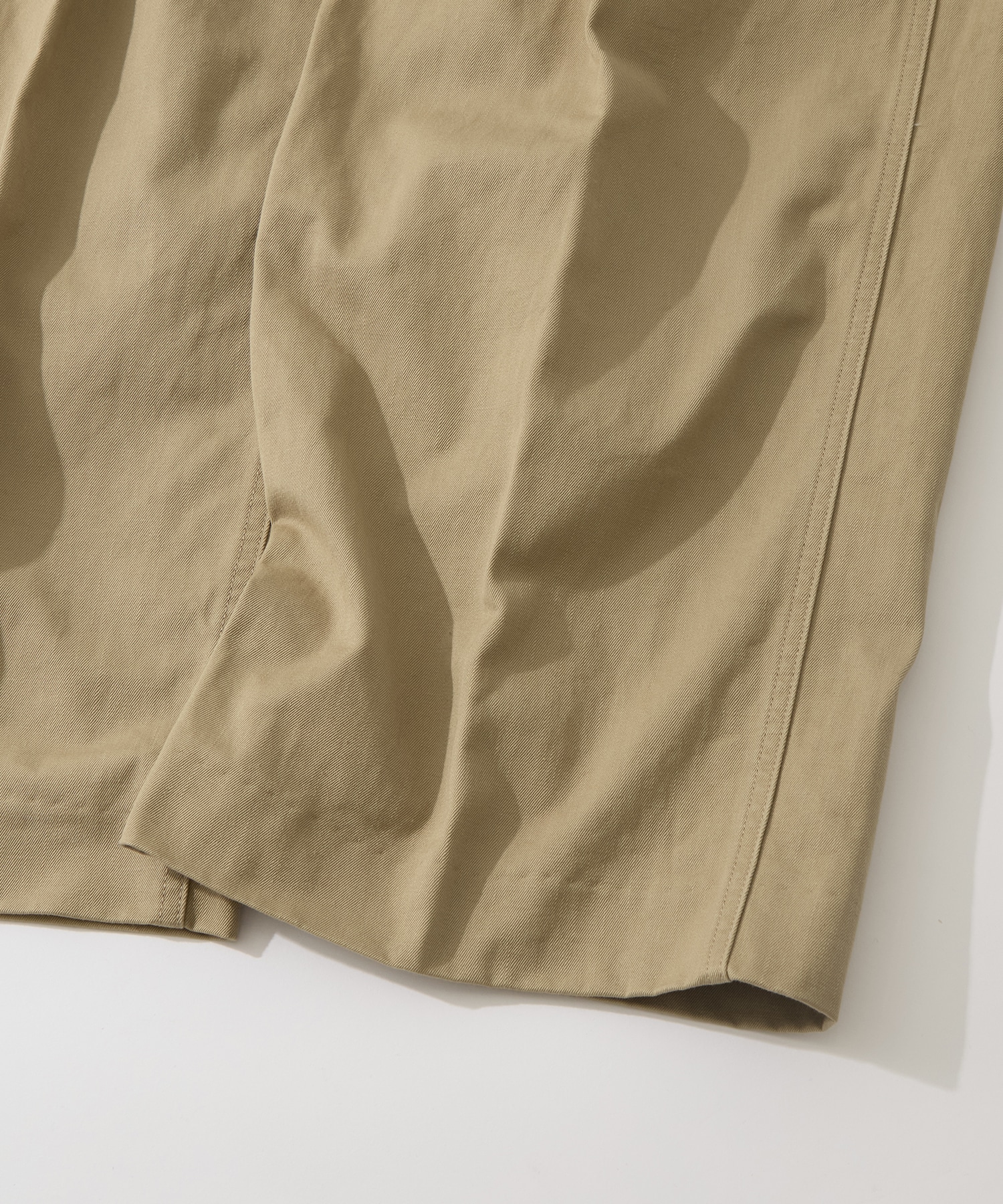 52 Wide Chino Pants blurhmsROOTSTOCK
