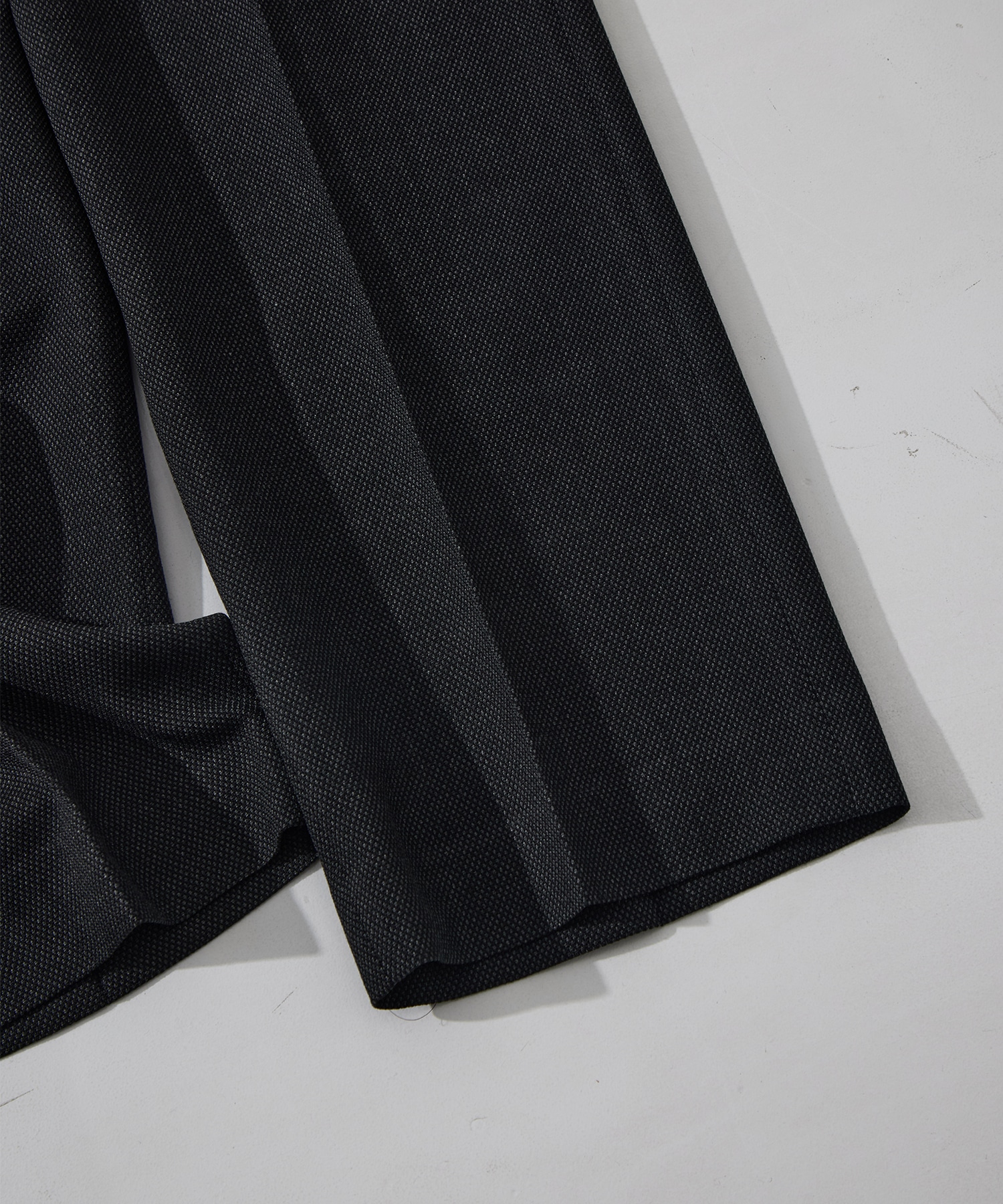 REGULAR FIT STRAIGHT TROUSERS marka