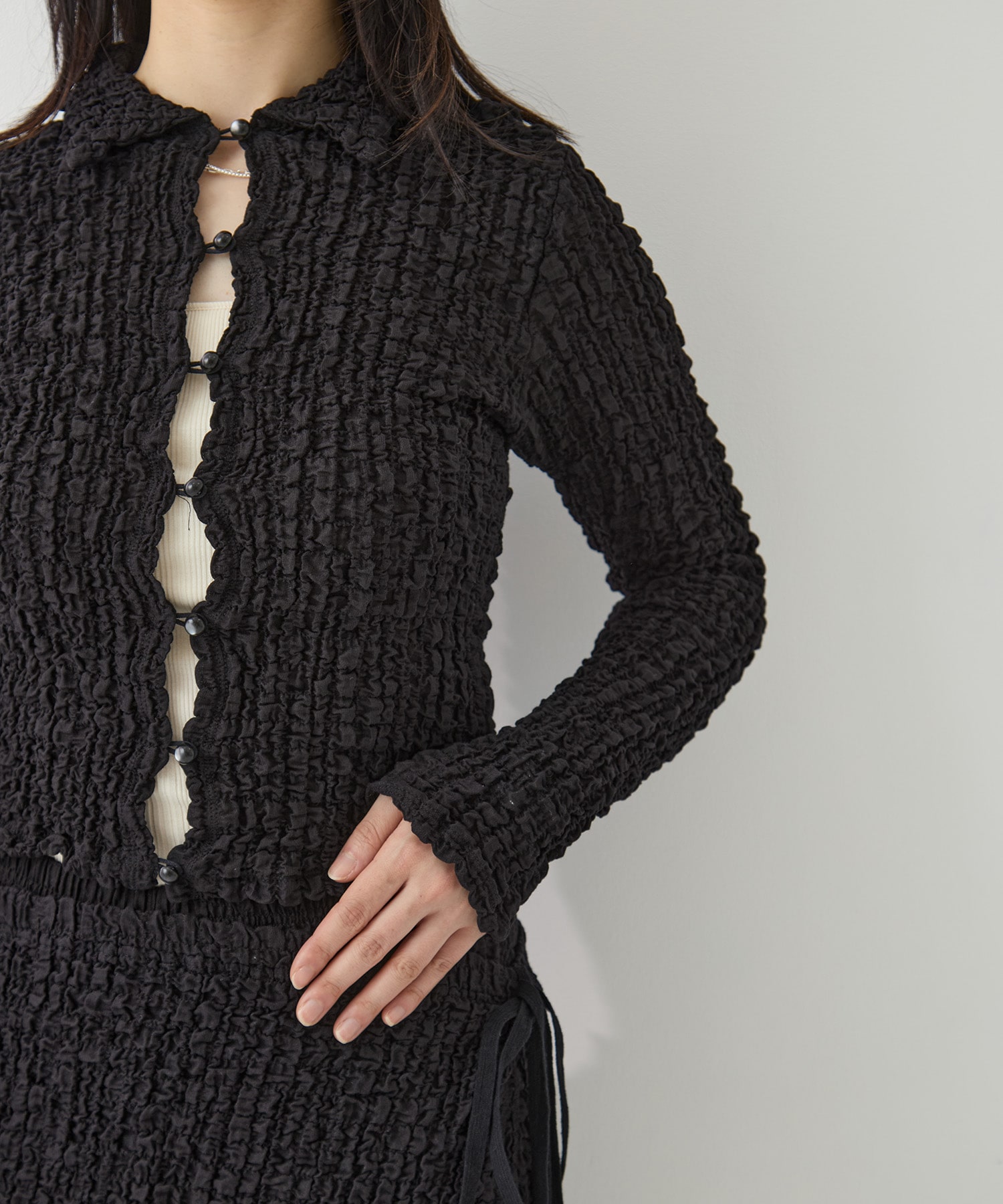 Shrink  Lace Cropped Shirt PHEENY