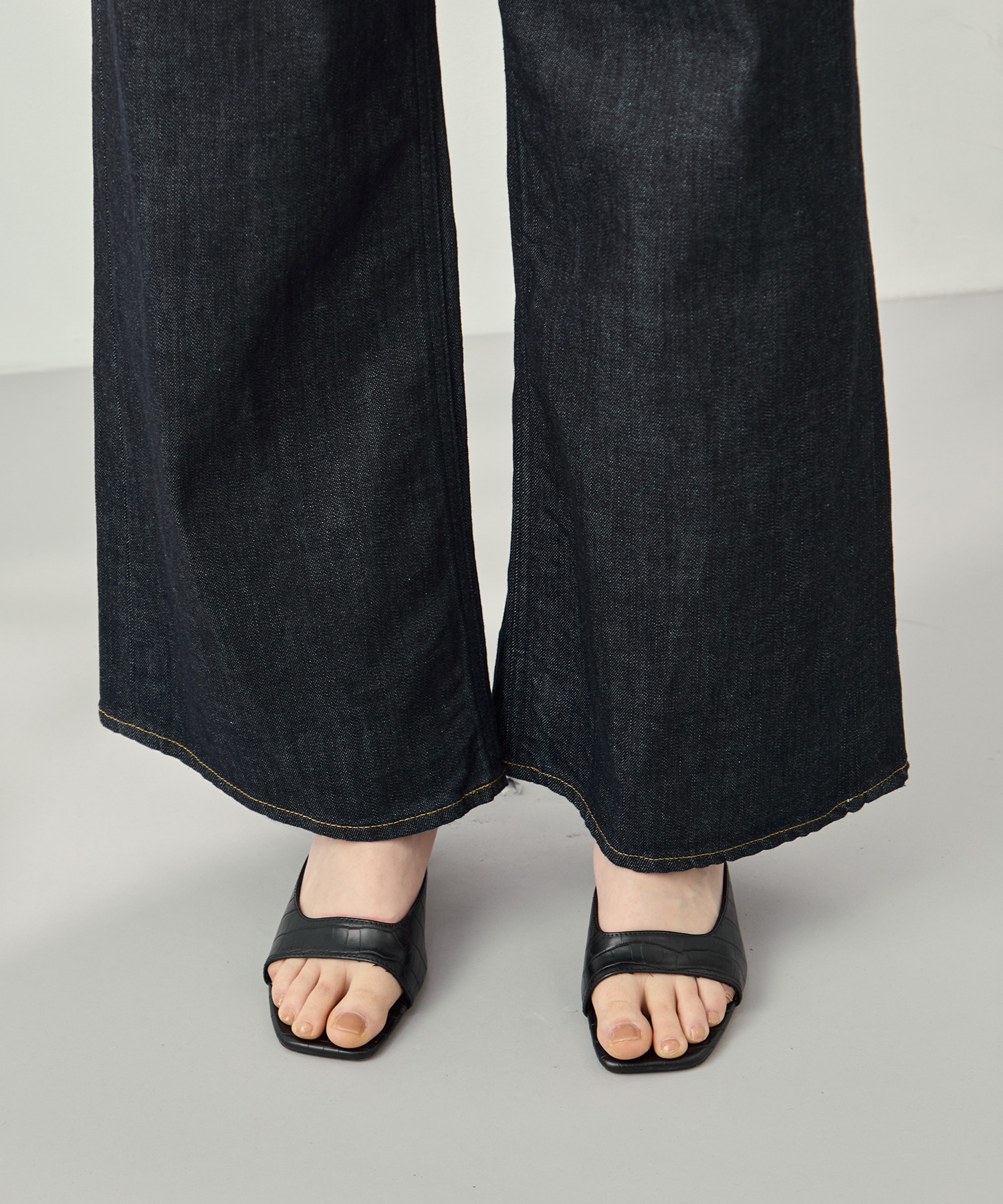 MARY (Baggy Straight) OWI YANUK