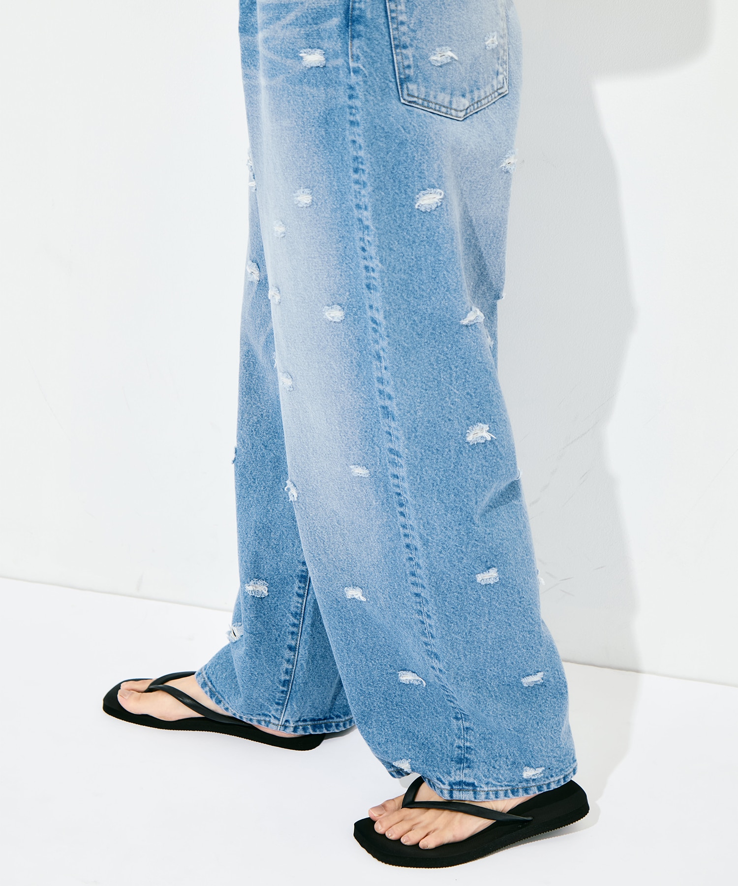 Dot Hole Denim Pants INSCRIRE