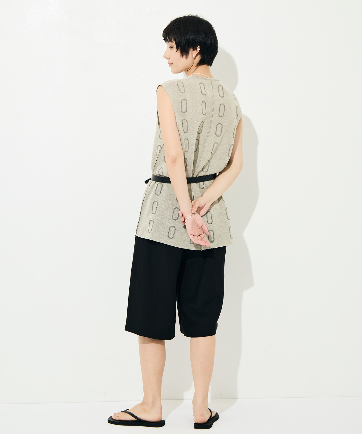Dry Sheer Milano Knit vest WRAPINKNOT
