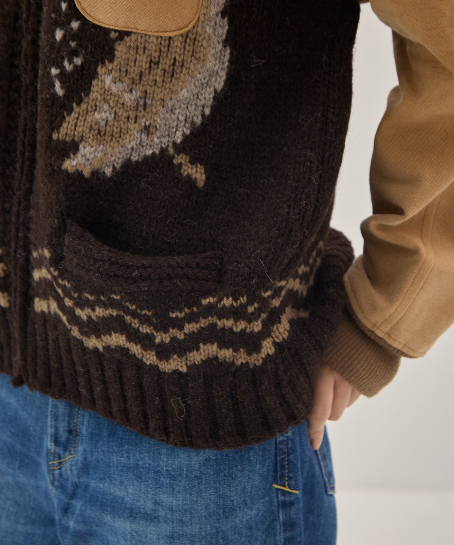Combination cowichan sweater KHOKI
