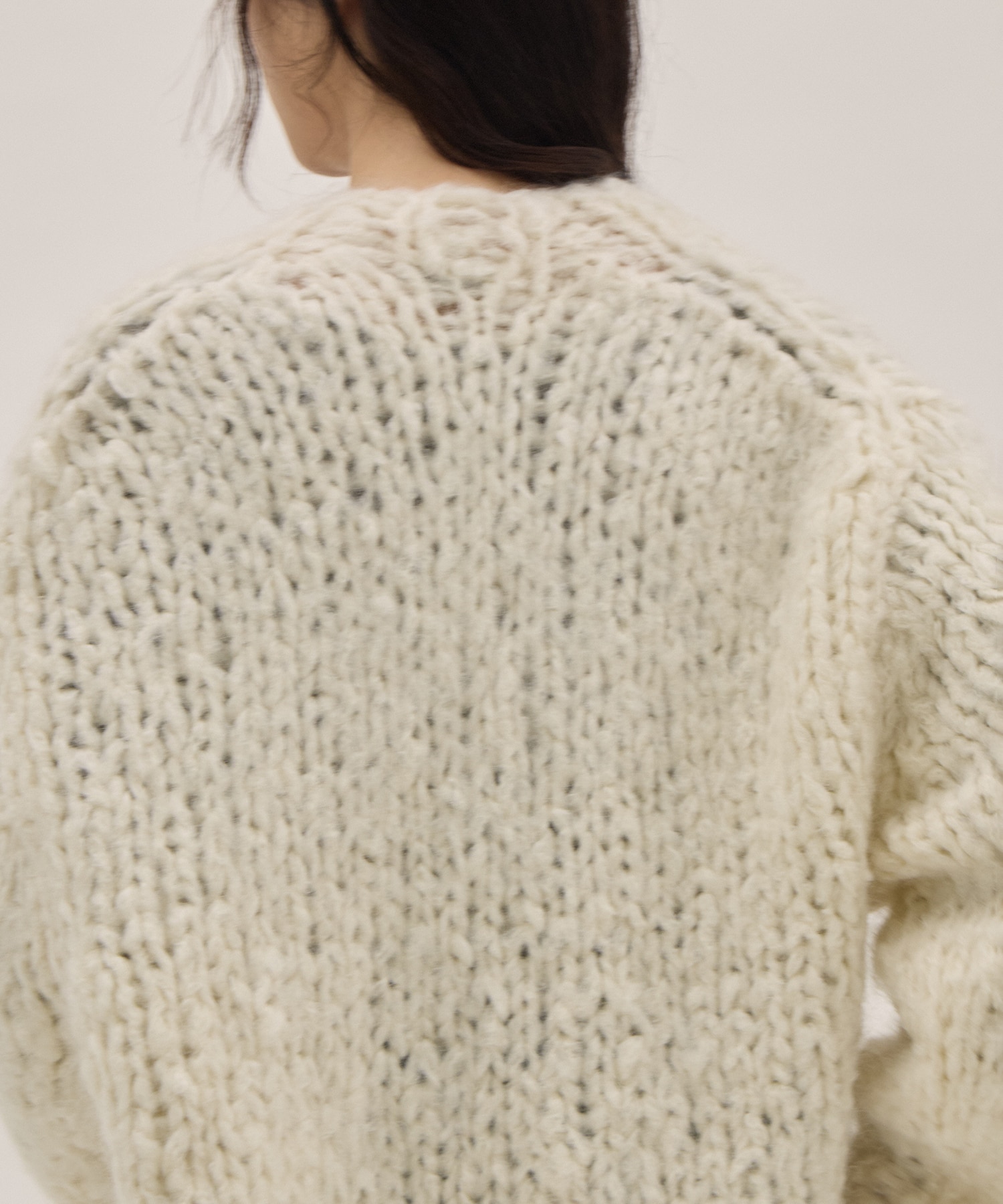 HAND KNIT CARDIGAN ATON