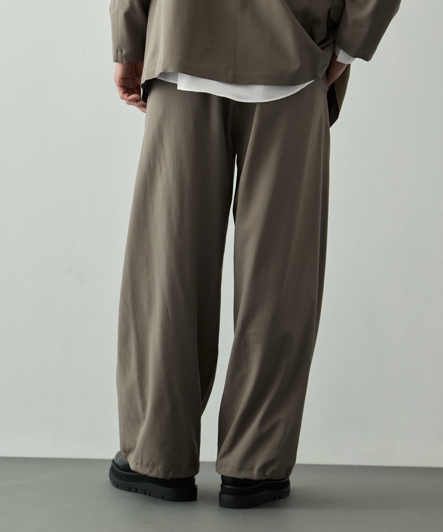 Wool Washer Tropical 2pleated Easy Trousers YOKE