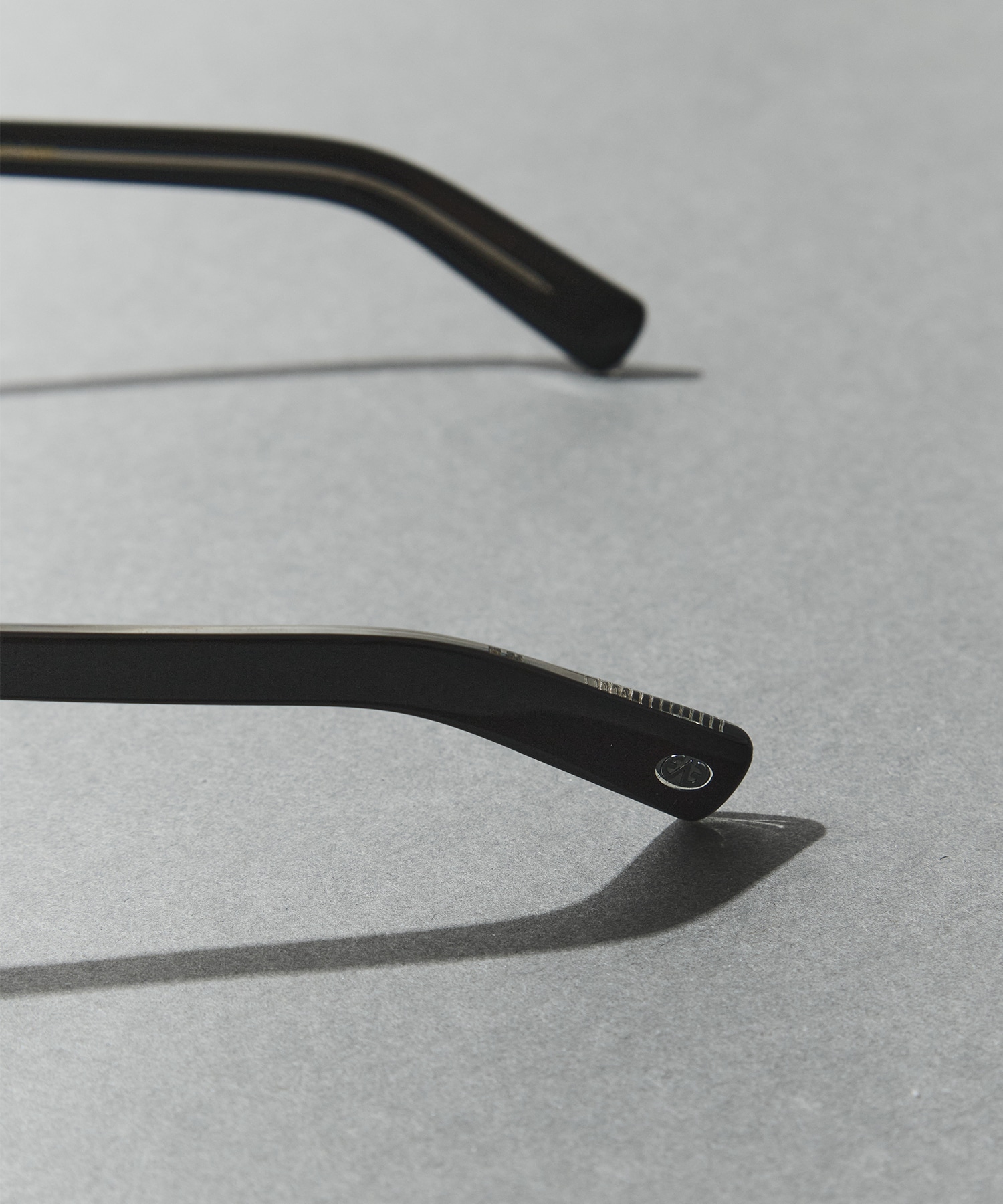 Mason(48) PBK-GRY EYEVAN