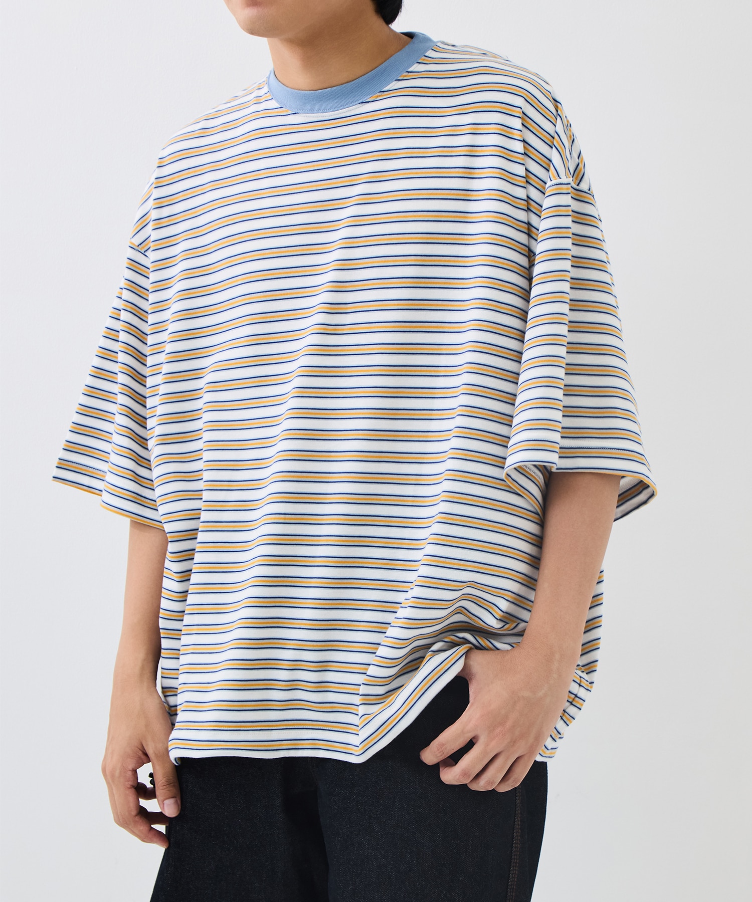 Balloon Border Short-sleeve T-Shirt is-ness