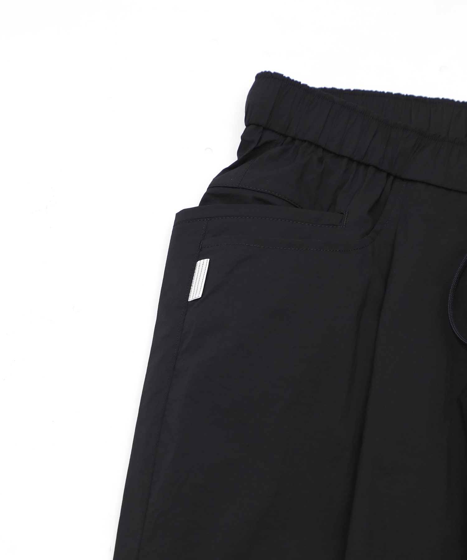 WIDE TAPERED EASY PANTS (NYLON) S.F.C