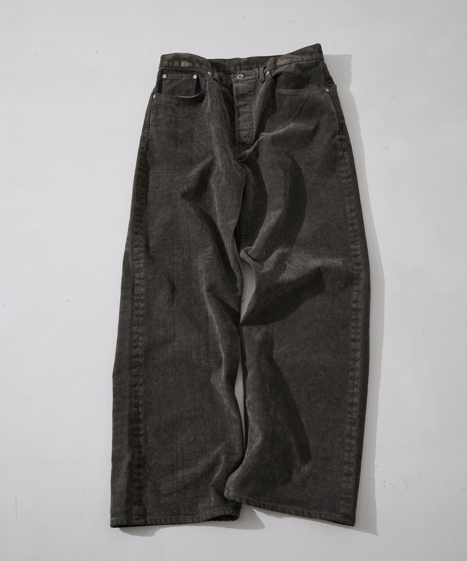 CYLINDER FIT JEANS marka