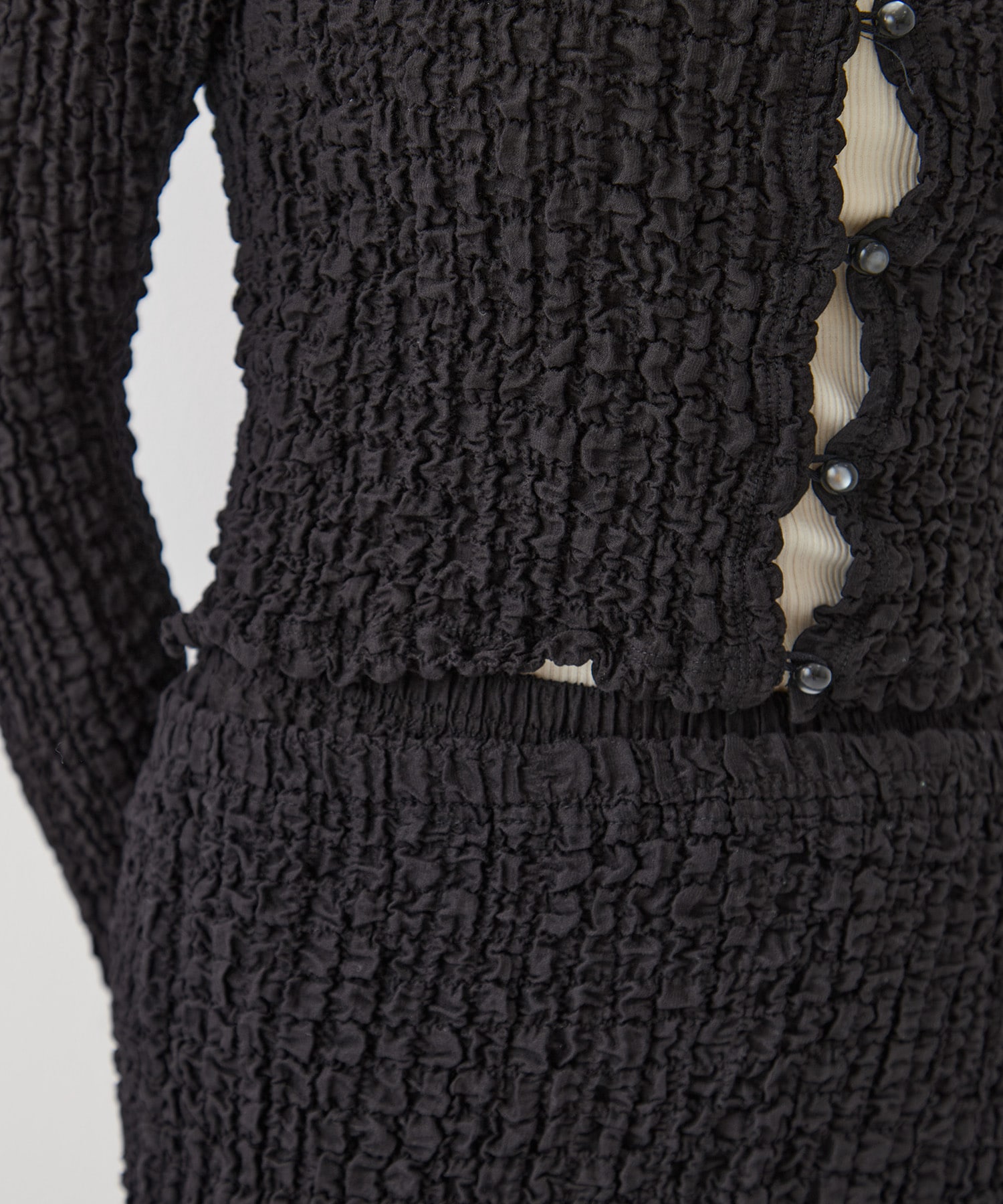 Shrink  Lace Cropped Shirt PHEENY