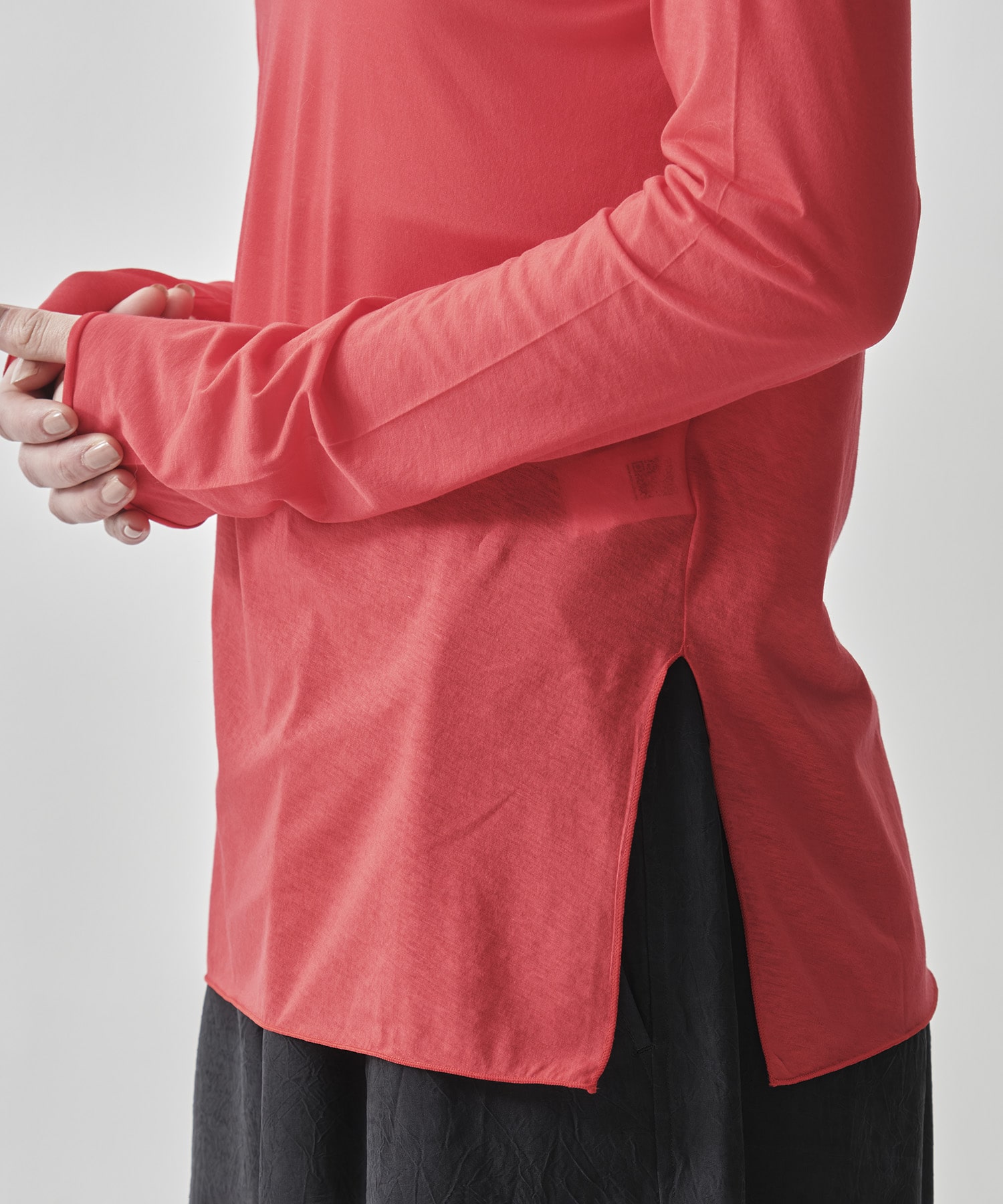 Side Slit Crew Neck Long Sleeve T GOOD PEOPLE GOOD STITCHING GOOD PRODUCT