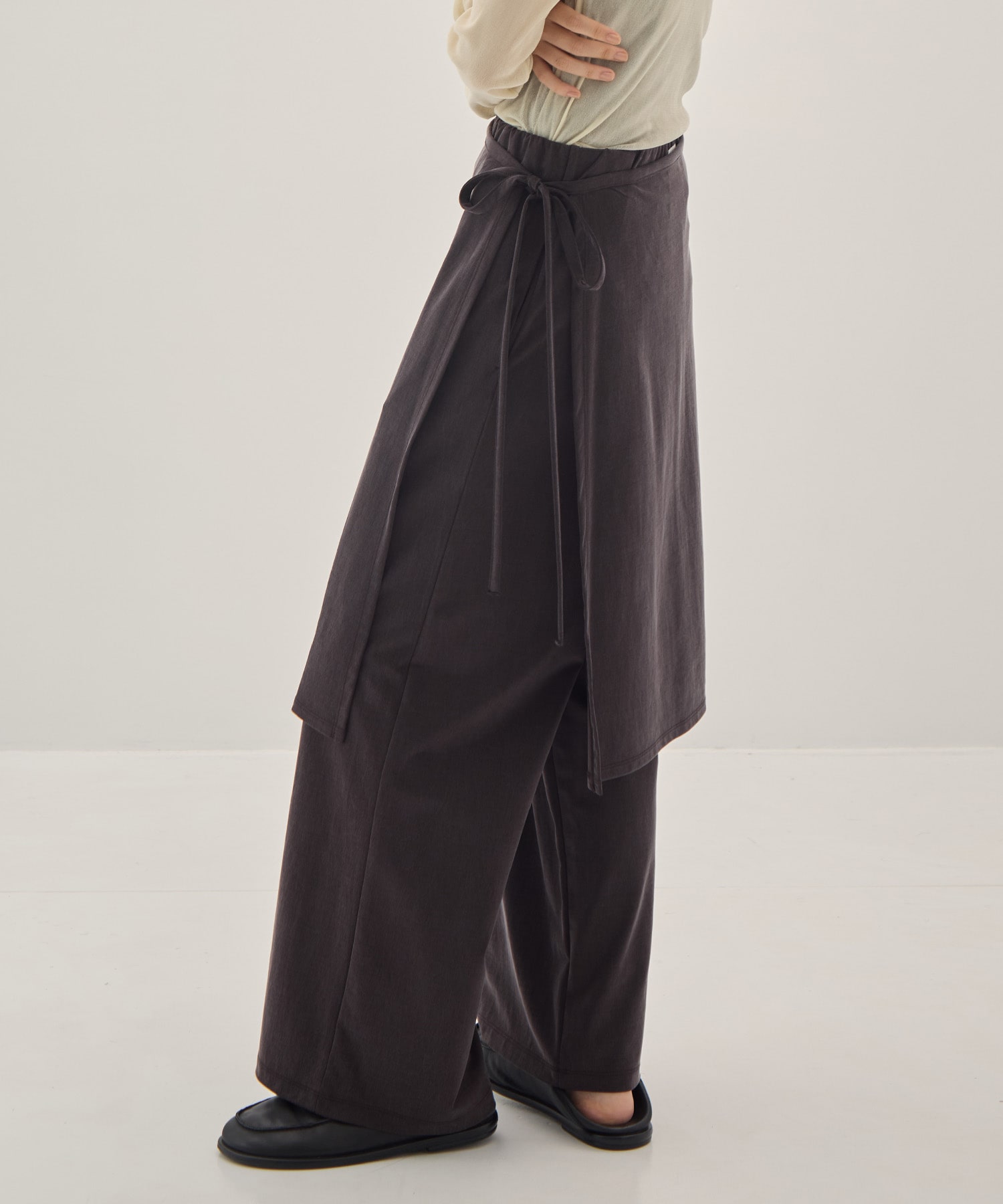 Peach Saten Layered Apron Pants PHEENY