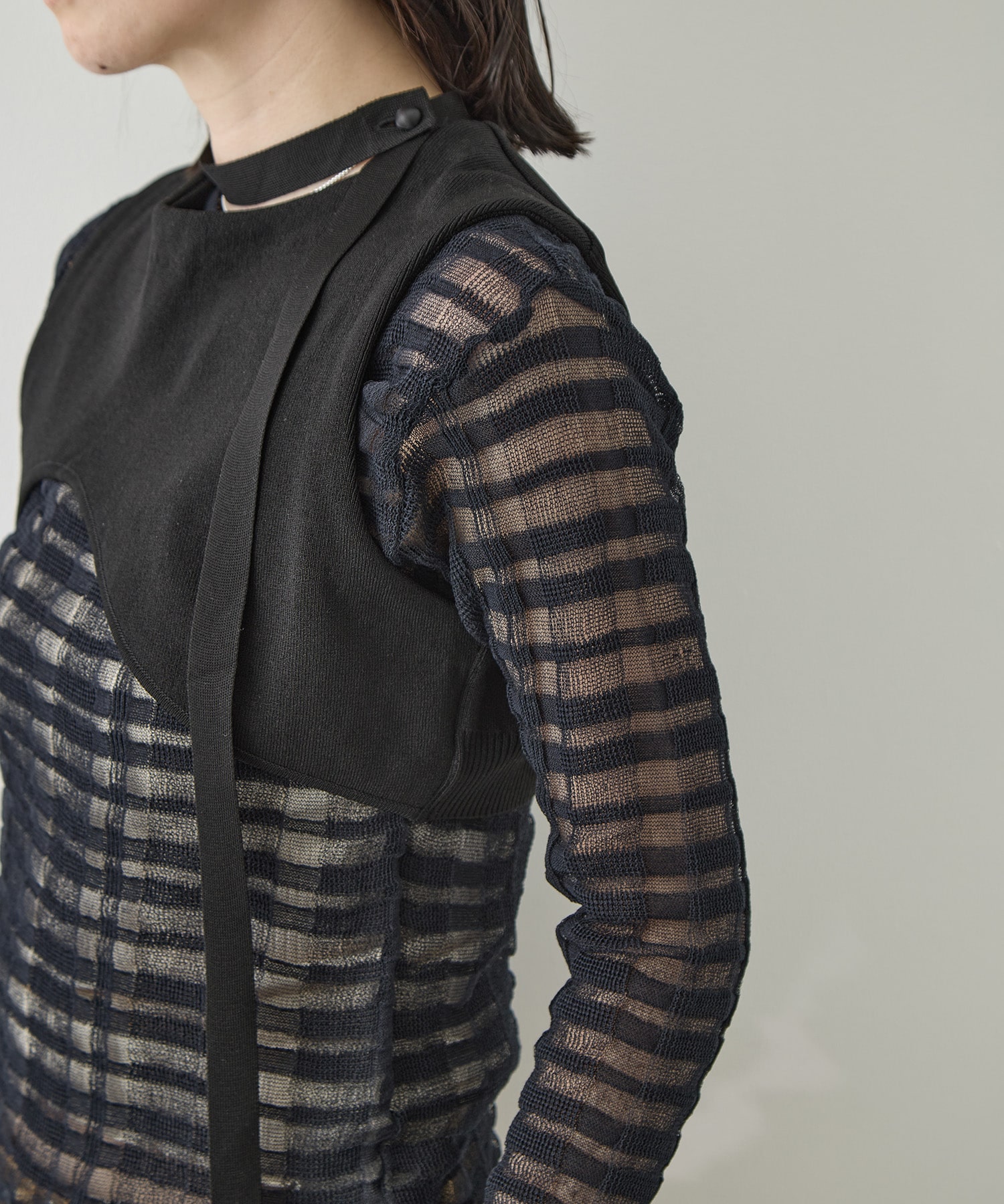 CURVED HEM KNIT TOPS TAN