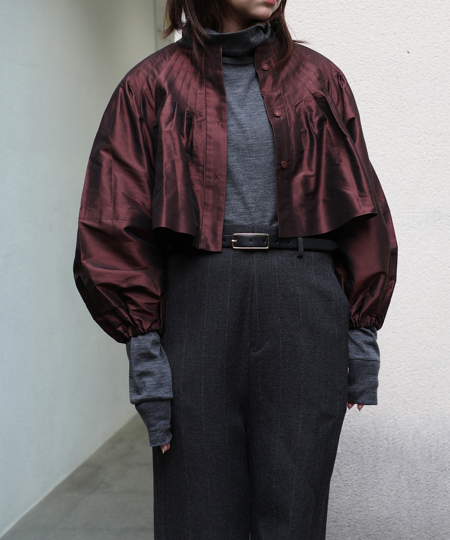 SILK DUPION CROPPED JK TOURNON.
